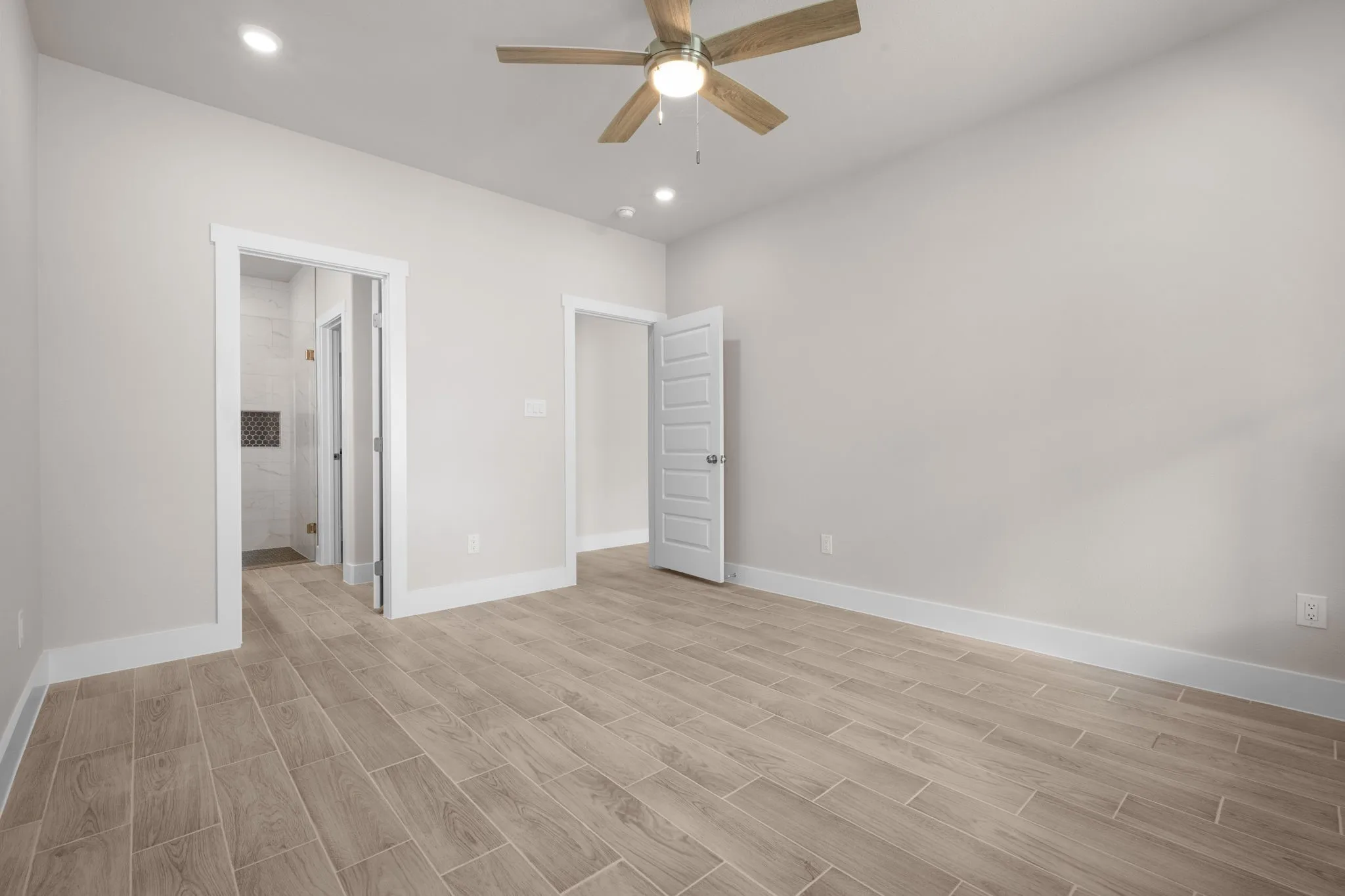 Single Family Residence For Rent in Hood County , 5621 San Jacinto Drive, Granbury, Texas 76048, 3 Bedroom, 2 Bathroom, 2 Garage spaces, 1,477 Sqft, built in 2026, mls#21275045, Real Estate Agent in Granbury, Homes For Rent in Hood county, Homes For Rent in Granbury, Realtor in Granbury Texas, Real Estate Brokerage Independent Realty Texas, Luminita Cordes Realtor