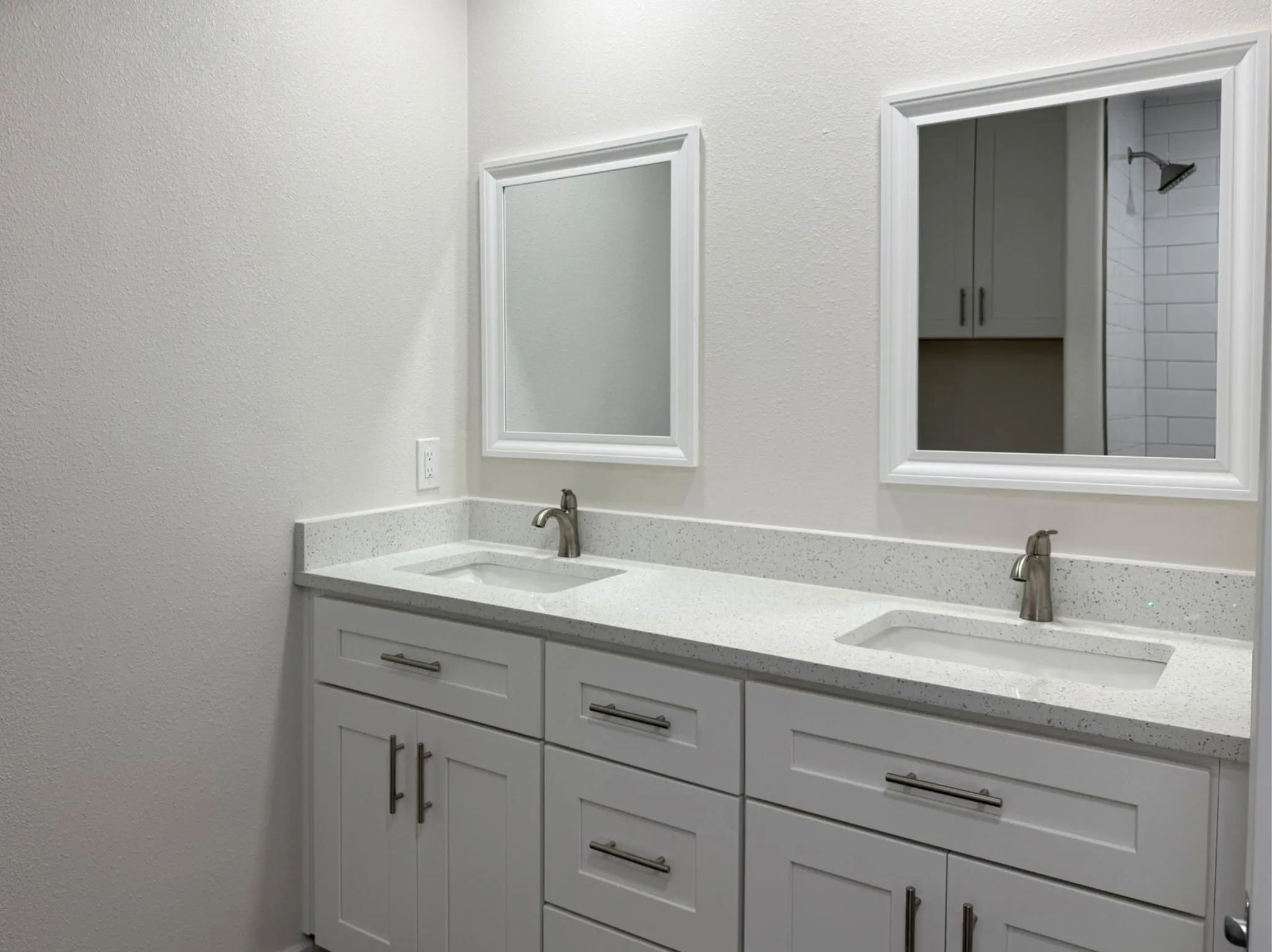 Single Family Residence For Rent in Hood County , 3607 Sioux Trail, Granbury, Texas 76048, 3 Bedroom, 3 Bathroom, 1 Garage spaces, 1,470 Sqft, built in 2025, mls#21297020, Real Estate Agent in Granbury, Homes For Rent in Hood county, Homes For Rent in Granbury, Realtor in Granbury Texas, Real Estate Brokerage Independent Realty Texas, Luminita Cordes Realtor