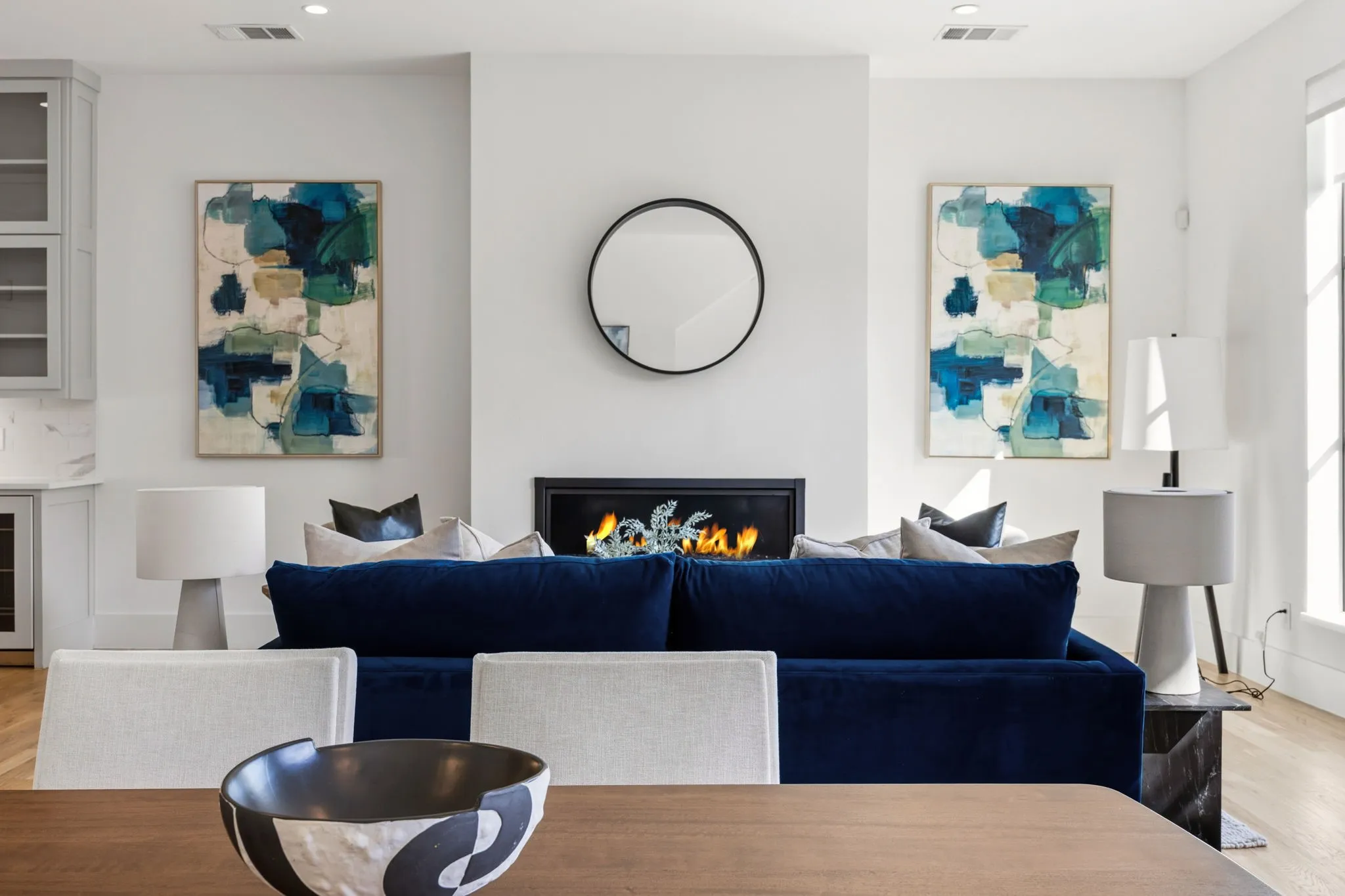 Condominium For Sale in Dallas County , 2719 Reagan Street 104, Dallas, Texas 75219, 2 Bedroom, 3 Bathroom, 2 Garage spaces, 2,238 Sqft, built in 2018, mls#21297772, Real Estate Agent in Dallas, Homes For Sale in Dallas county, Homes For Sale in Dallas, Realtor in Dallas Texas, Real Estate Brokerage Independent Realty Texas, Luminita Cordes Realtor