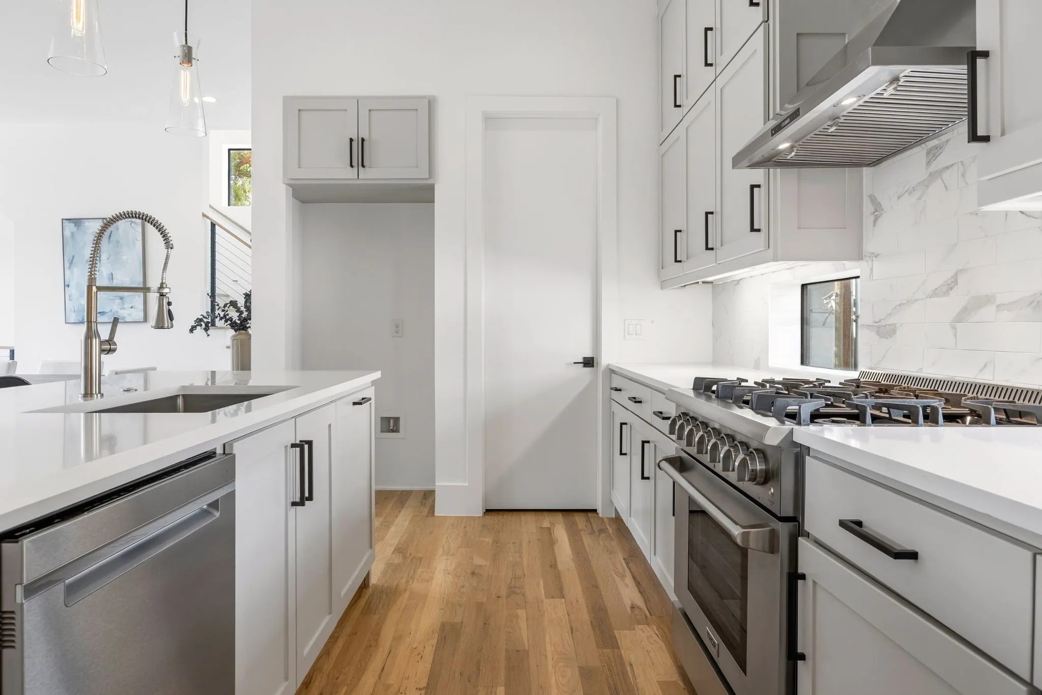 Condominium For Sale in Dallas County , 2719 Reagan Street 104, Dallas, Texas 75219, 2 Bedroom, 3 Bathroom, 2 Garage spaces, 2,238 Sqft, built in 2018, mls#21297772, Real Estate Agent in Dallas, Homes For Sale in Dallas county, Homes For Sale in Dallas, Realtor in Dallas Texas, Real Estate Brokerage Independent Realty Texas, Luminita Cordes Realtor