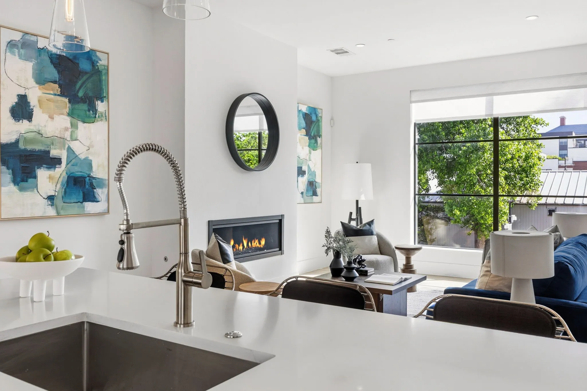 Condominium For Sale in Dallas County , 2719 Reagan Street 104, Dallas, Texas 75219, 2 Bedroom, 3 Bathroom, 2 Garage spaces, 2,238 Sqft, built in 2018, mls#21297772, Real Estate Agent in Dallas, Homes For Sale in Dallas county, Homes For Sale in Dallas, Realtor in Dallas Texas, Real Estate Brokerage Independent Realty Texas, Luminita Cordes Realtor