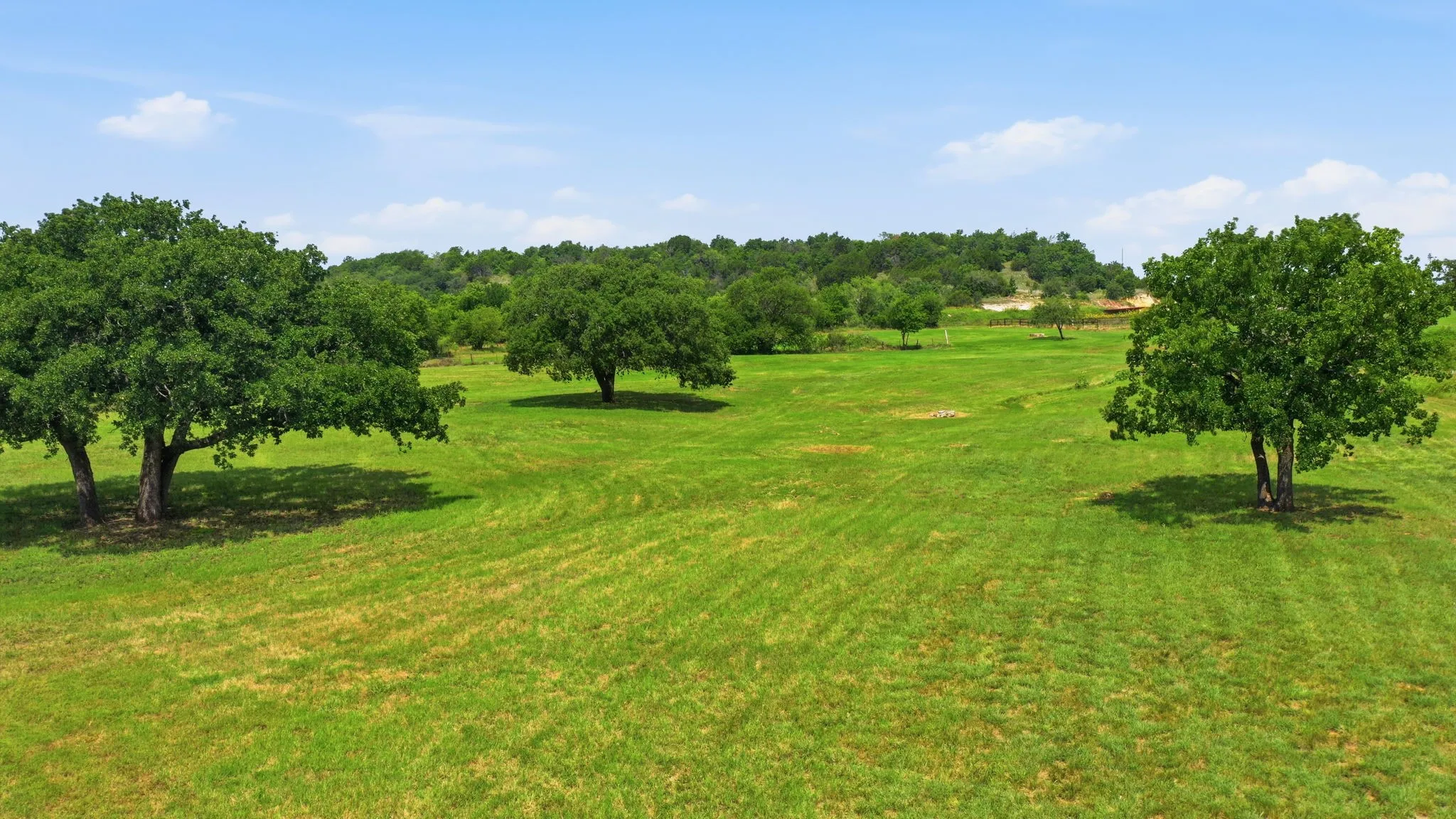 Farm For Sale in Erath County , 1147 County Road 163, Stephenville, Texas 76401, 3 Bedroom, 2 Bathroom, 1 Garage spaces, 1,758 Sqft, built in 1960, mls#21298311, Real Estate Agent in Stephenville, Homes For Sale in Erath county, Homes For Sale in Stephenville, Realtor in Stephenville Texas, Real Estate Brokerage Independent Realty Texas, Luminita Cordes Realtor