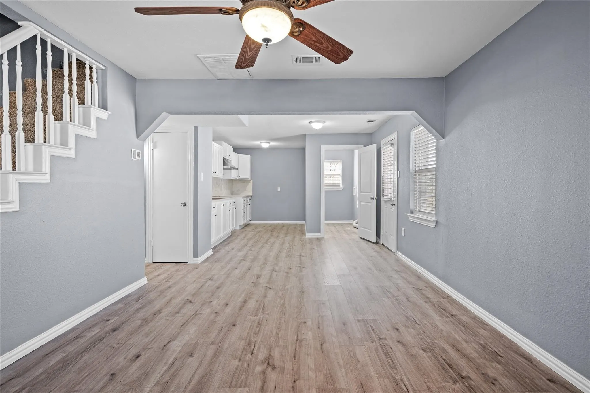 Single Family Residence For Sale in Dallas County , 13008 Horseshoe Trail, Balch Springs, Texas 75180, 4 Bedroom, 2 Bathroom, Garage spaces, 1,682 Sqft, built in 1961, mls#21298491, Real Estate Agent in Balch Springs, Homes For Sale in Dallas county, Homes For Sale in Balch Springs, Realtor in Balch Springs Texas, Real Estate Brokerage Independent Realty Texas, Luminita Cordes Realtor