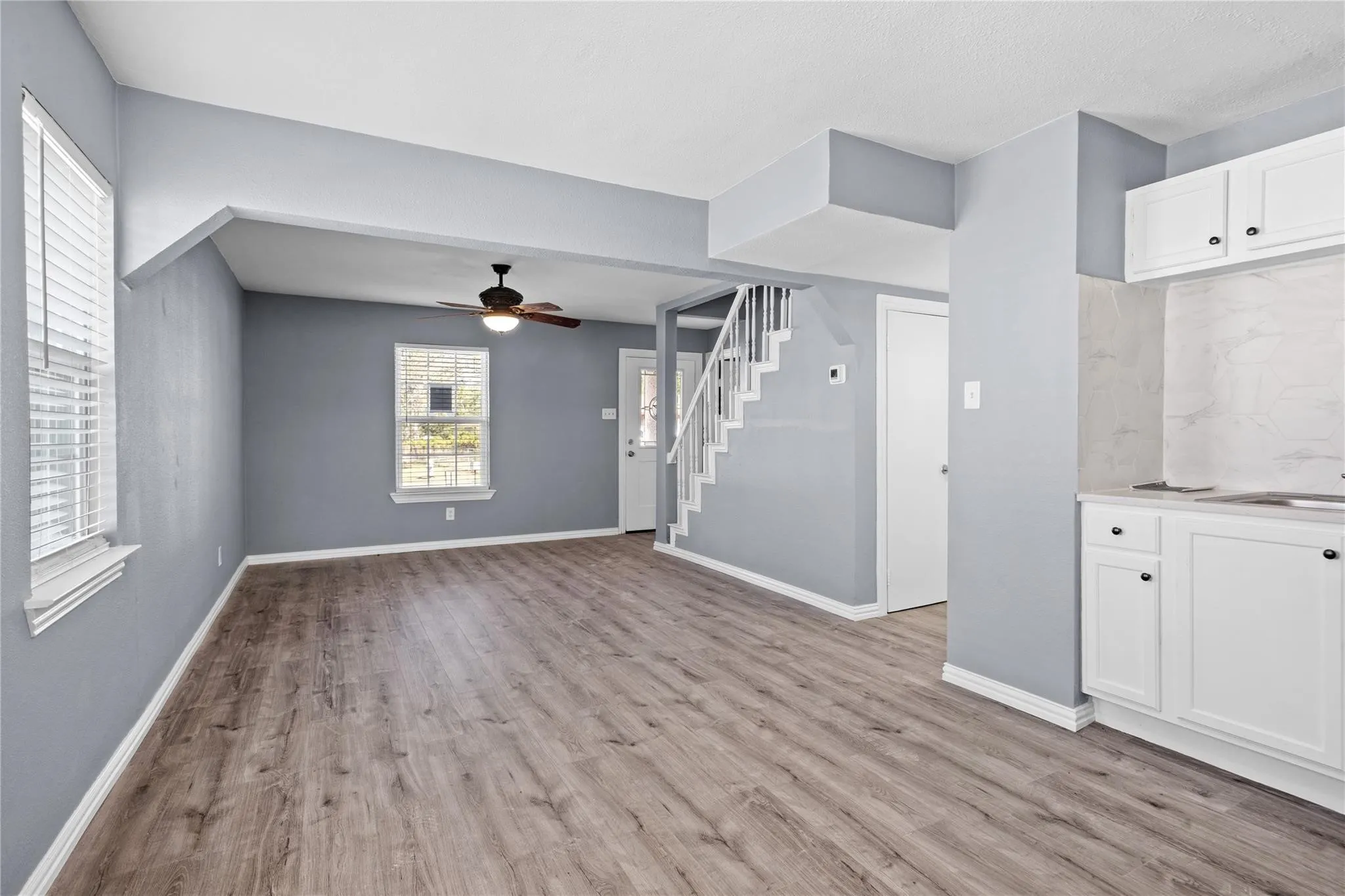 Single Family Residence For Sale in Dallas County , 13008 Horseshoe Trail, Balch Springs, Texas 75180, 4 Bedroom, 2 Bathroom, Garage spaces, 1,682 Sqft, built in 1961, mls#21298491, Real Estate Agent in Balch Springs, Homes For Sale in Dallas county, Homes For Sale in Balch Springs, Realtor in Balch Springs Texas, Real Estate Brokerage Independent Realty Texas, Luminita Cordes Realtor
