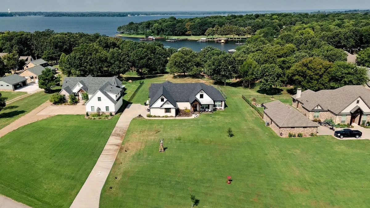 Home has direct access to Lake Fork!!