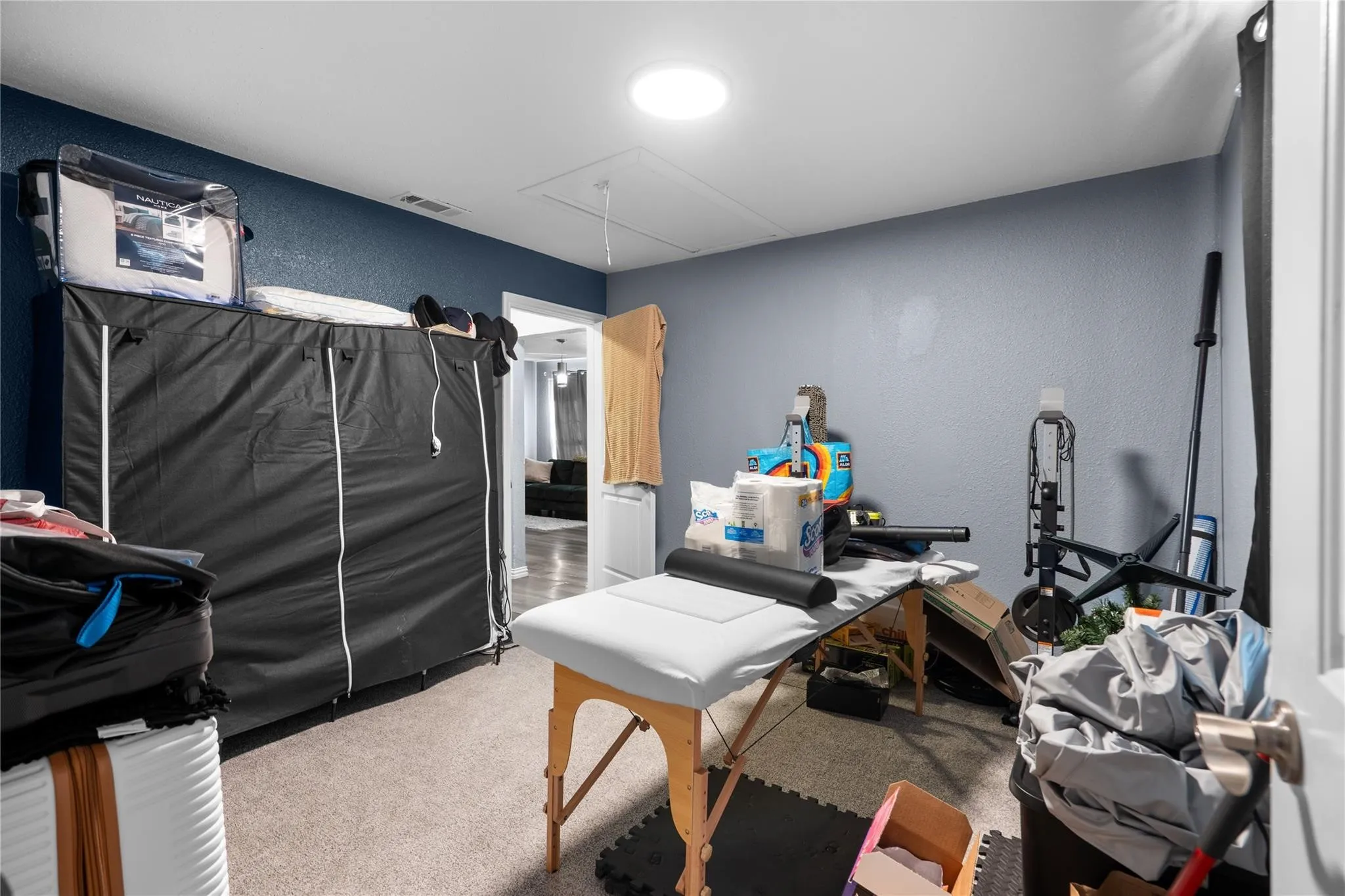 Single Family Residence For Sale in Dallas County , 4115 S Peachtree Road, Balch Springs, Texas 75180, 3 Bedroom, 2 Bathroom, Garage spaces, 1,426 Sqft, built in 1952, mls#21298506, Real Estate Agent in Balch Springs, Homes For Sale in Dallas county, Homes For Sale in Balch Springs, Realtor in Balch Springs Texas, Real Estate Brokerage Independent Realty Texas, Luminita Cordes Realtor