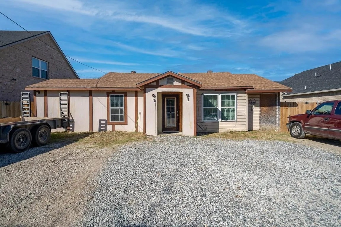 Single Family Residence For Sale in Dallas County , 4115 S Peachtree Road, Balch Springs, Texas 75180, 3 Bedroom, 2 Bathroom, Garage spaces, 1,426 Sqft, built in 1952, mls#21298506, Real Estate Agent in Balch Springs, Homes For Sale in Dallas county, Homes For Sale in Balch Springs, Realtor in Balch Springs Texas, Real Estate Brokerage Independent Realty Texas, Luminita Cordes Realtor
