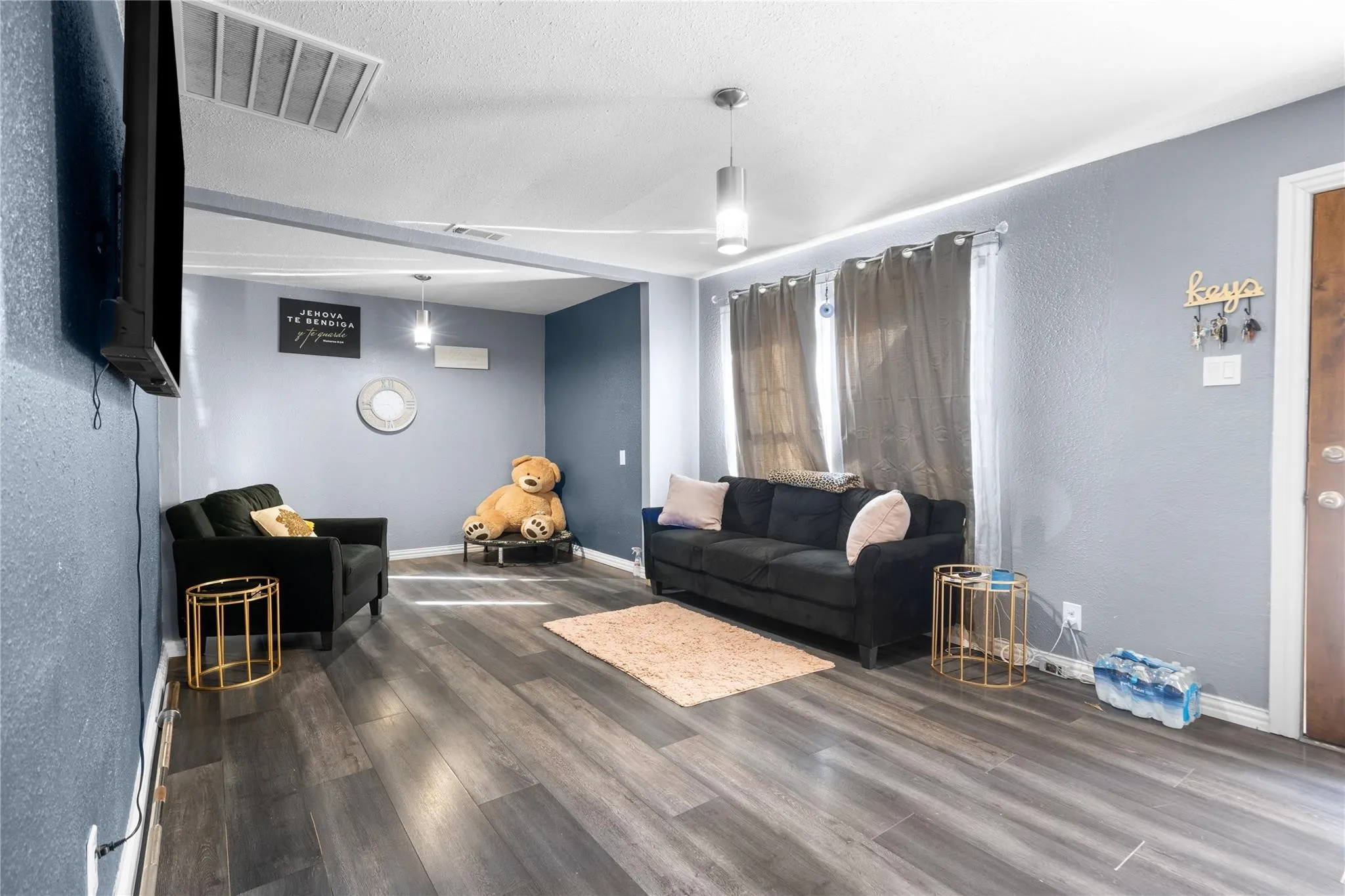 Single Family Residence For Sale in Dallas County , 4115 S Peachtree Road, Balch Springs, Texas 75180, 3 Bedroom, 2 Bathroom, Garage spaces, 1,426 Sqft, built in 1952, mls#21298506, Real Estate Agent in Balch Springs, Homes For Sale in Dallas county, Homes For Sale in Balch Springs, Realtor in Balch Springs Texas, Real Estate Brokerage Independent Realty Texas, Luminita Cordes Realtor