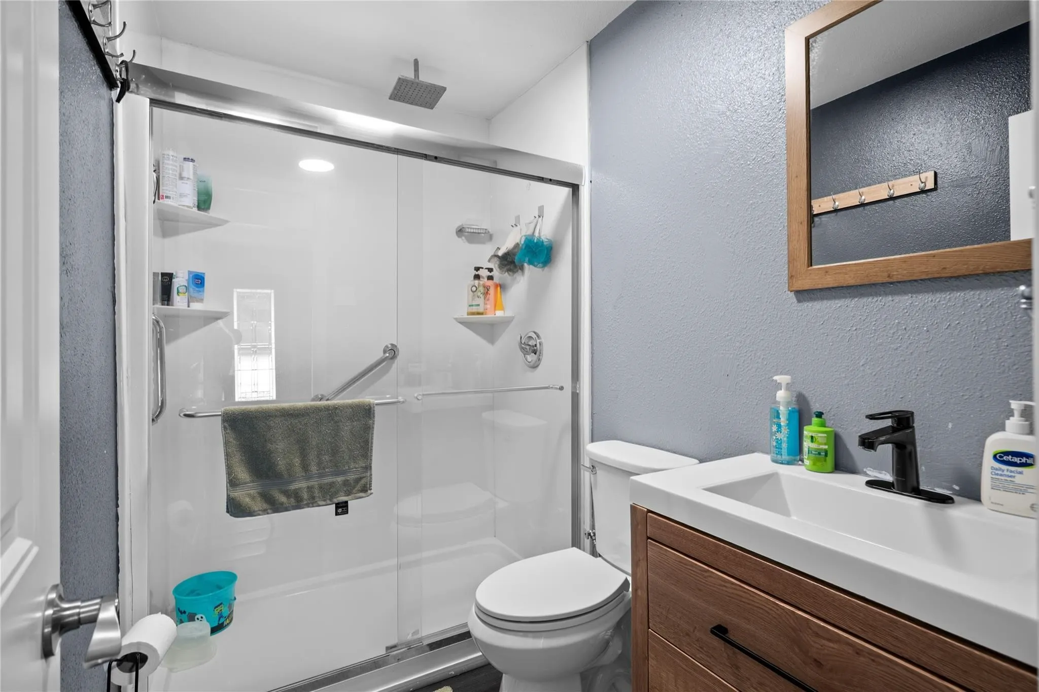 Single Family Residence For Sale in Dallas County , 4115 S Peachtree Road, Balch Springs, Texas 75180, 3 Bedroom, 2 Bathroom, Garage spaces, 1,426 Sqft, built in 1952, mls#21298506, Real Estate Agent in Balch Springs, Homes For Sale in Dallas county, Homes For Sale in Balch Springs, Realtor in Balch Springs Texas, Real Estate Brokerage Independent Realty Texas, Luminita Cordes Realtor