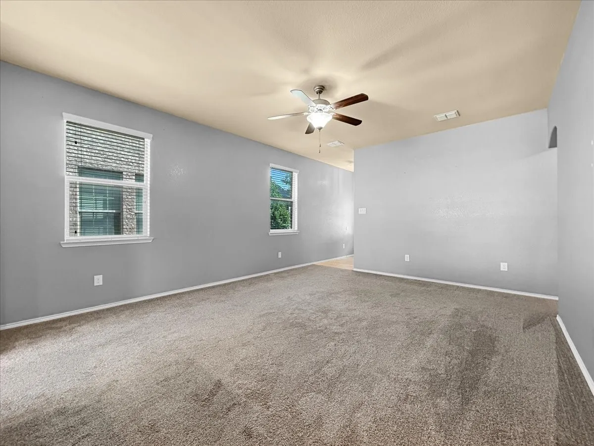 Single Family Residence For Rent in Tarrant County , 12312 Walden Wood Drive, Fort Worth, Texas 76244, 4 Bedroom, 3 Bathroom, 2 Garage spaces, 1,846 Sqft, built in 2012, mls#21298509, Real Estate Agent in Fort Worth, Homes For Rent in Tarrant county, Homes For Rent in Fort Worth, Realtor in Fort Worth Texas, Real Estate Brokerage Independent Realty Texas, Luminita Cordes Realtor