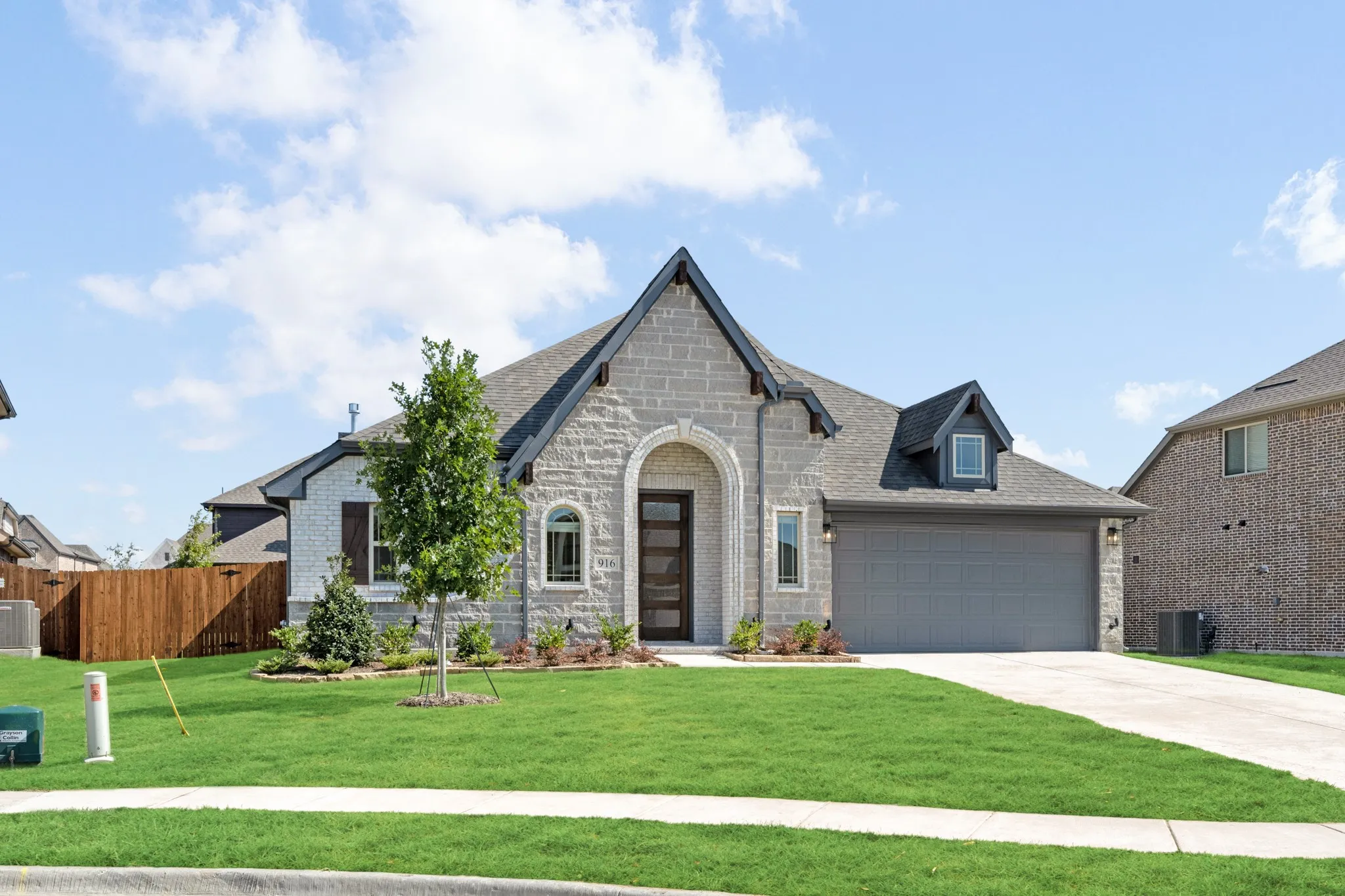 Single Family Residence For Sale in Collin County , 916 Greenleaf Court, Anna, Texas 75409, 4 Bedroom, 3 Bathroom, 3 Garage spaces, 2,760 Sqft, built in 2026, mls#21298511, Real Estate Agent in Anna, Homes For Sale in Collin county, Homes For Sale in Anna, Realtor in Anna Texas, Real Estate Brokerage Independent Realty Texas, Luminita Cordes Realtor