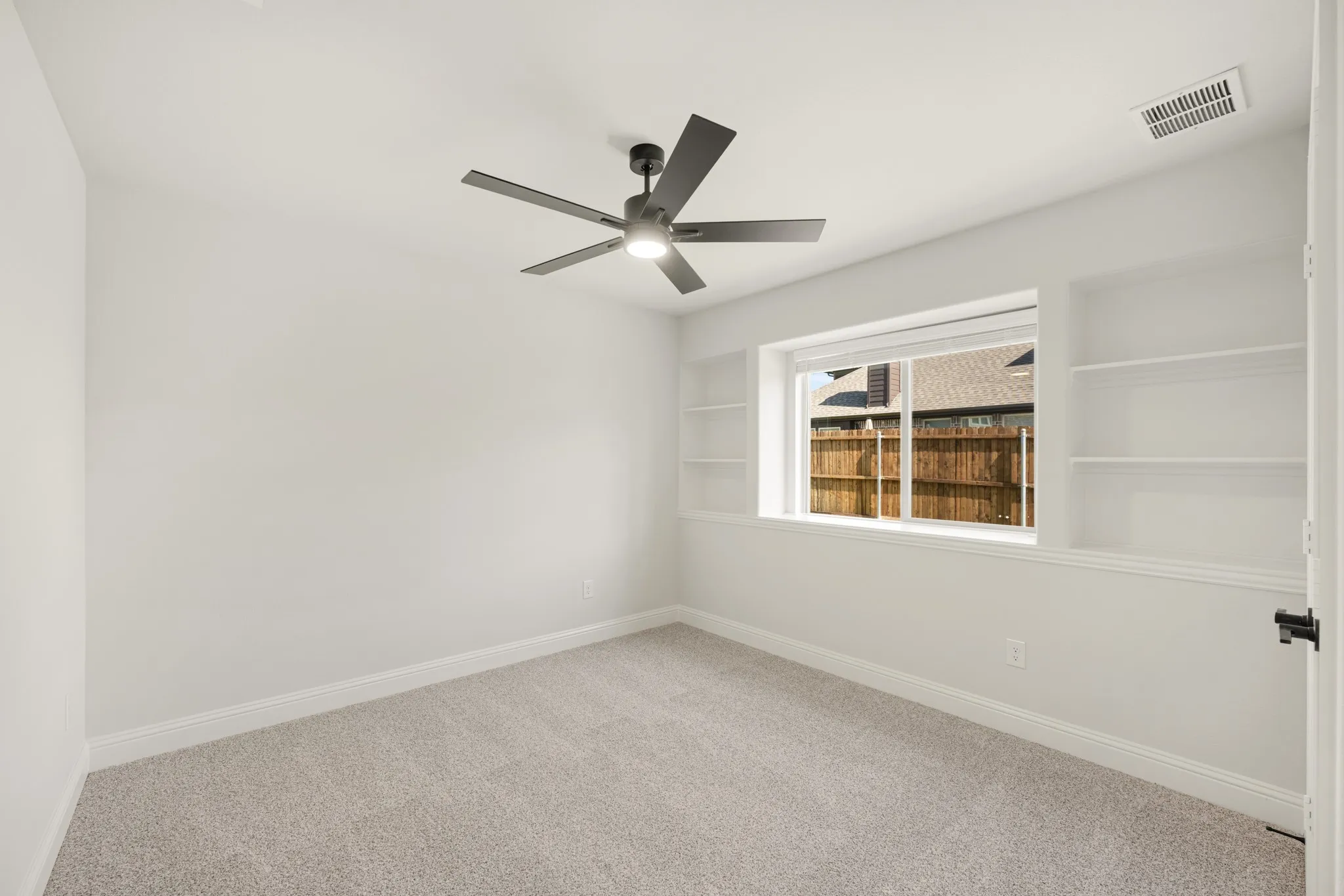 Single Family Residence For Sale in Collin County , 916 Greenleaf Court, Anna, Texas 75409, 4 Bedroom, 3 Bathroom, 3 Garage spaces, 2,760 Sqft, built in 2026, mls#21298511, Real Estate Agent in Anna, Homes For Sale in Collin county, Homes For Sale in Anna, Realtor in Anna Texas, Real Estate Brokerage Independent Realty Texas, Luminita Cordes Realtor