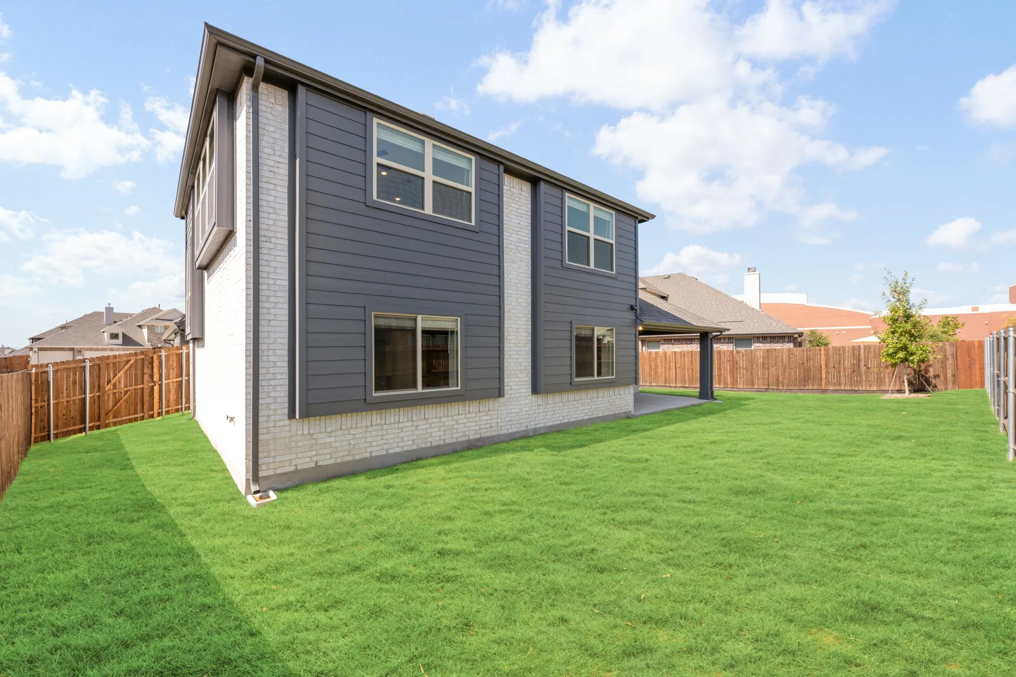 Single Family Residence For Sale in Collin County , 916 Greenleaf Court, Anna, Texas 75409, 4 Bedroom, 3 Bathroom, 3 Garage spaces, 2,760 Sqft, built in 2026, mls#21298511, Real Estate Agent in Anna, Homes For Sale in Collin county, Homes For Sale in Anna, Realtor in Anna Texas, Real Estate Brokerage Independent Realty Texas, Luminita Cordes Realtor