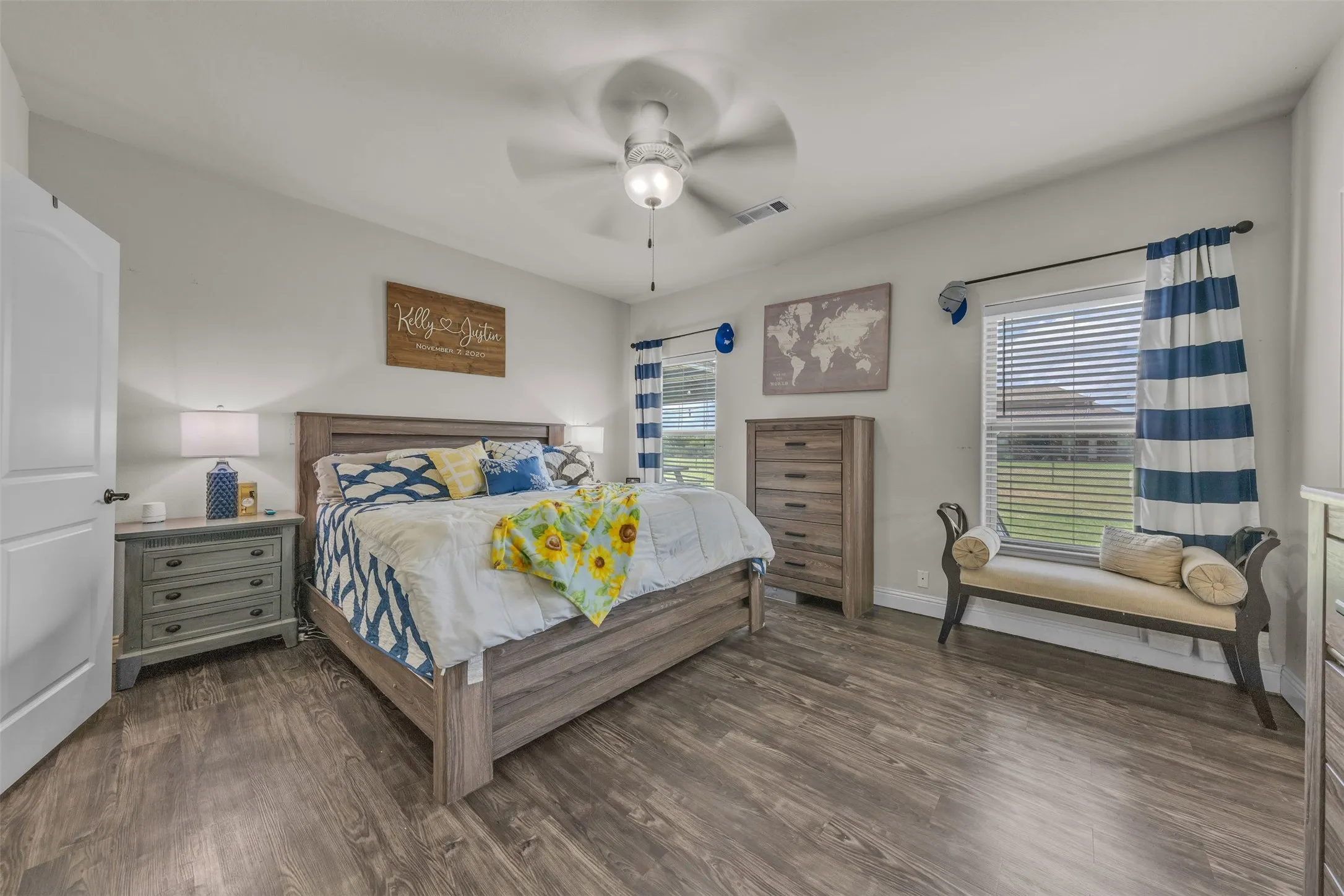 Single Family Residence For Sale in Kaufman County , 15077 Saddle Ridge Circle, Terrell, Texas 75160, 4 Bedroom, 3 Bathroom, 2 Garage spaces, 2,334 Sqft, built in 2016, mls#21291486, Real Estate Agent in Terrell, Homes For Sale in Kaufman county, Homes For Sale in Terrell, Realtor in Terrell Texas, Real Estate Brokerage Independent Realty Texas, Luminita Cordes Realtor