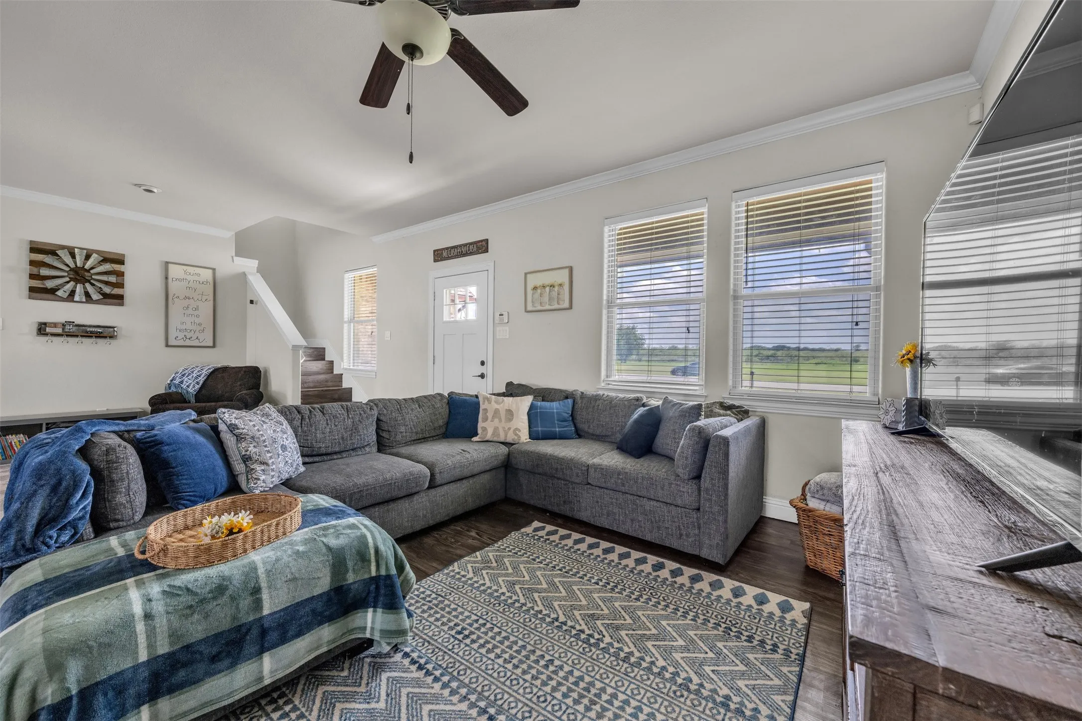 Single Family Residence For Sale in Kaufman County , 15077 Saddle Ridge Circle, Terrell, Texas 75160, 4 Bedroom, 3 Bathroom, 2 Garage spaces, 2,334 Sqft, built in 2016, mls#21291486, Real Estate Agent in Terrell, Homes For Sale in Kaufman county, Homes For Sale in Terrell, Realtor in Terrell Texas, Real Estate Brokerage Independent Realty Texas, Luminita Cordes Realtor