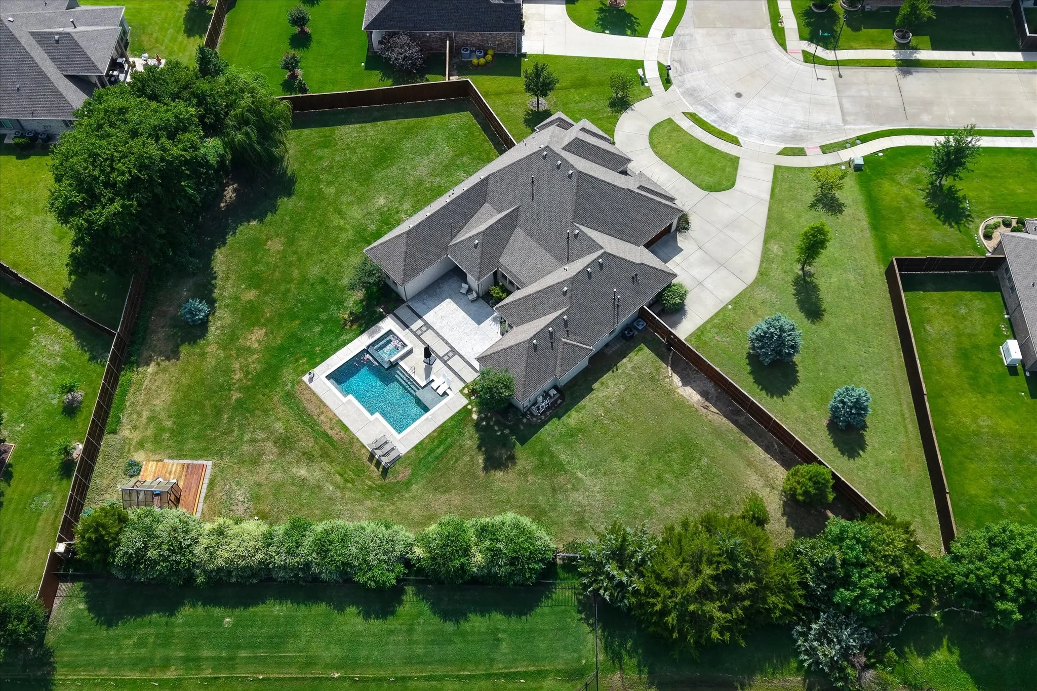 Private backyard!