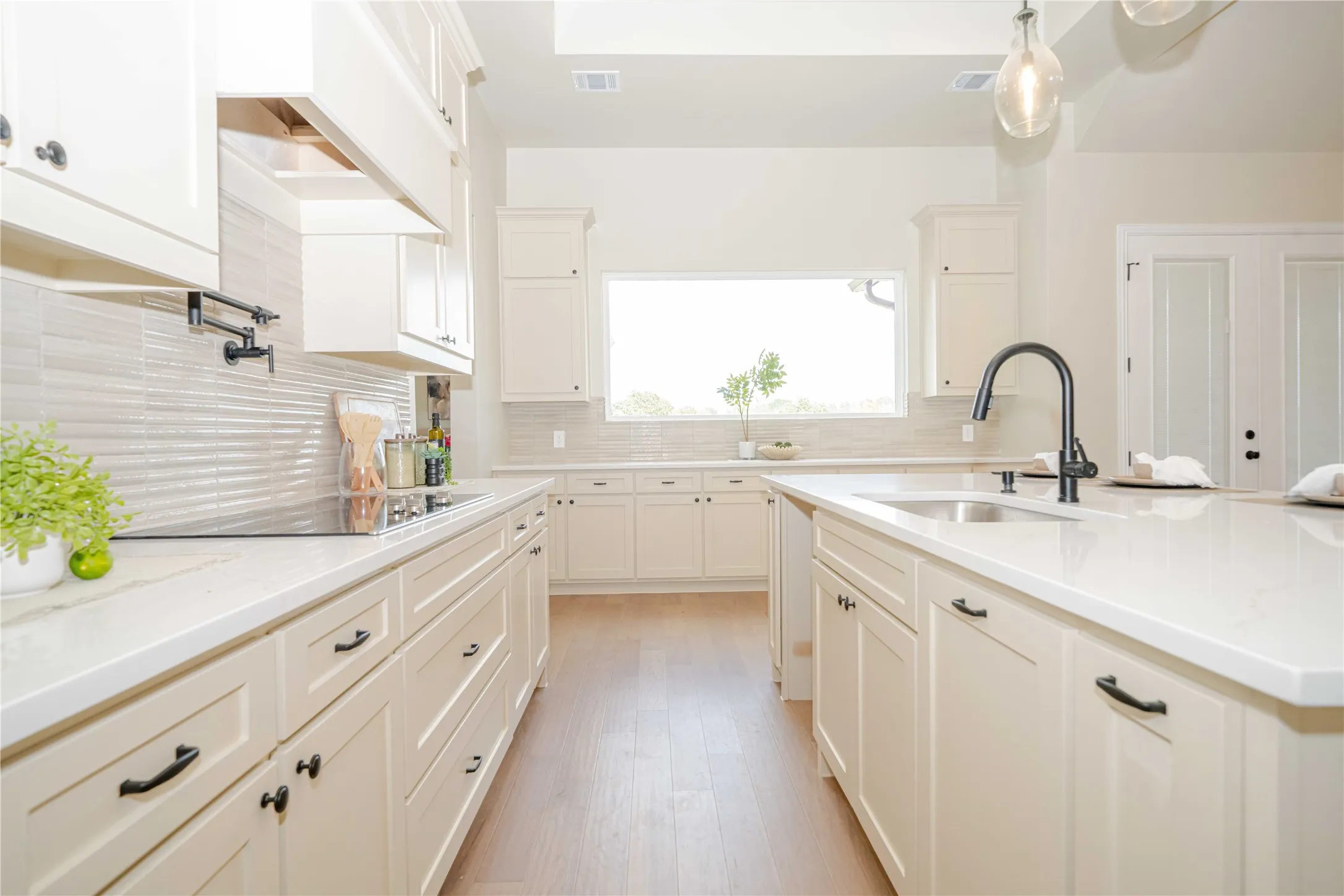 Single Family Residence For Sale in Ellis County , 120 Olson Road, Waxahachie, Texas 75167, 4 Bedroom, 4 Bathroom, 3 Garage spaces, 3,254 Sqft, built in 2026, mls#21276392, Real Estate Agent in Waxahachie, Homes For Sale in Ellis county, Homes For Sale in Waxahachie, Realtor in Waxahachie Texas, Real Estate Brokerage Independent Realty Texas, Luminita Cordes Realtor