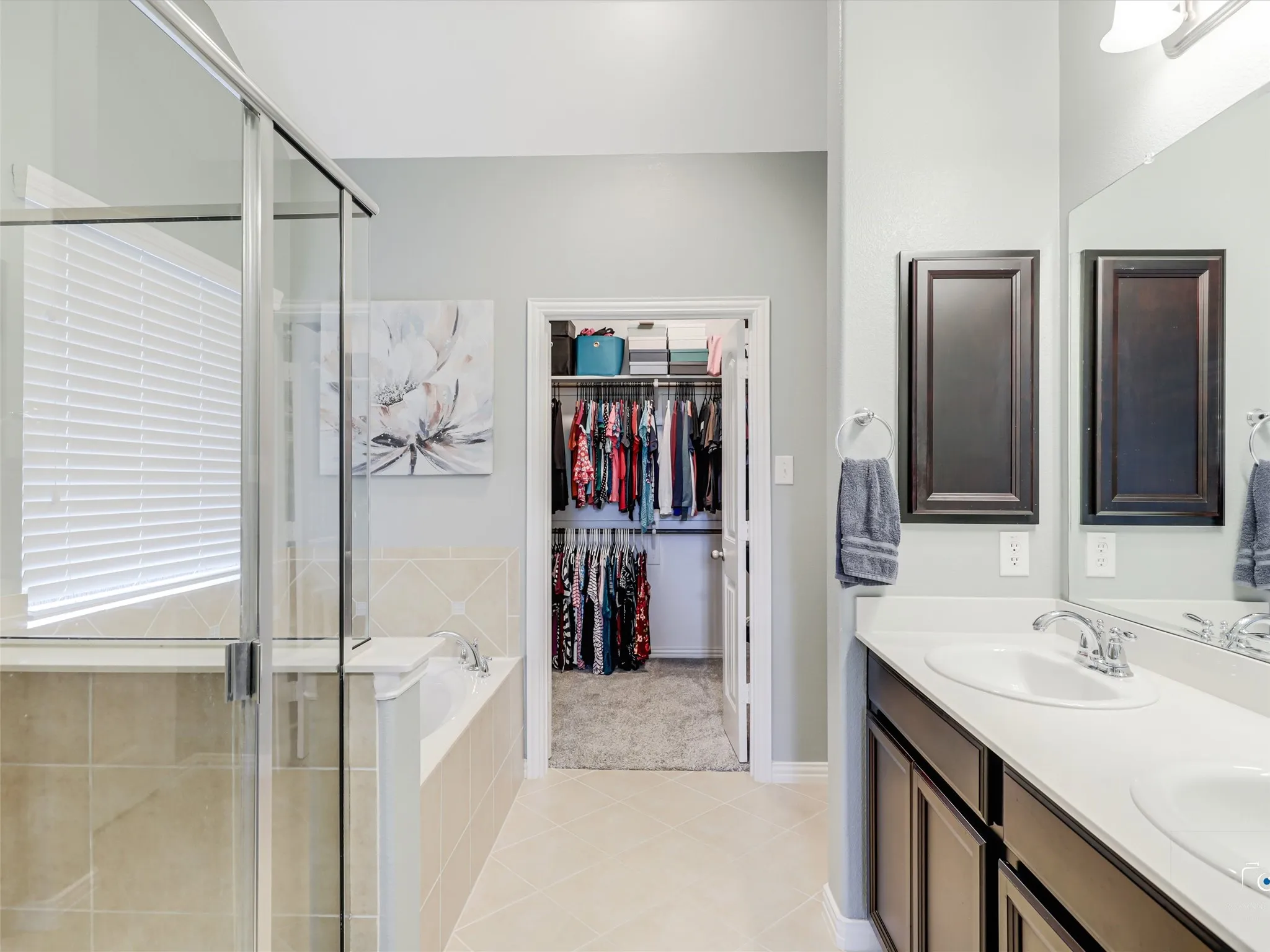 Single Family Residence For Sale in Collin County , 808 Ping Street, Mc Kinney, Texas 75069, 3 Bedroom, 3 Bathroom, 2 Garage spaces, 2,551 Sqft, built in 2013, mls#21291901, Real Estate Agent in Mc Kinney, Homes For Sale in Collin county, Homes For Sale in Mc Kinney, Realtor in Mc Kinney Texas, Real Estate Brokerage Independent Realty Texas, Luminita Cordes Realtor