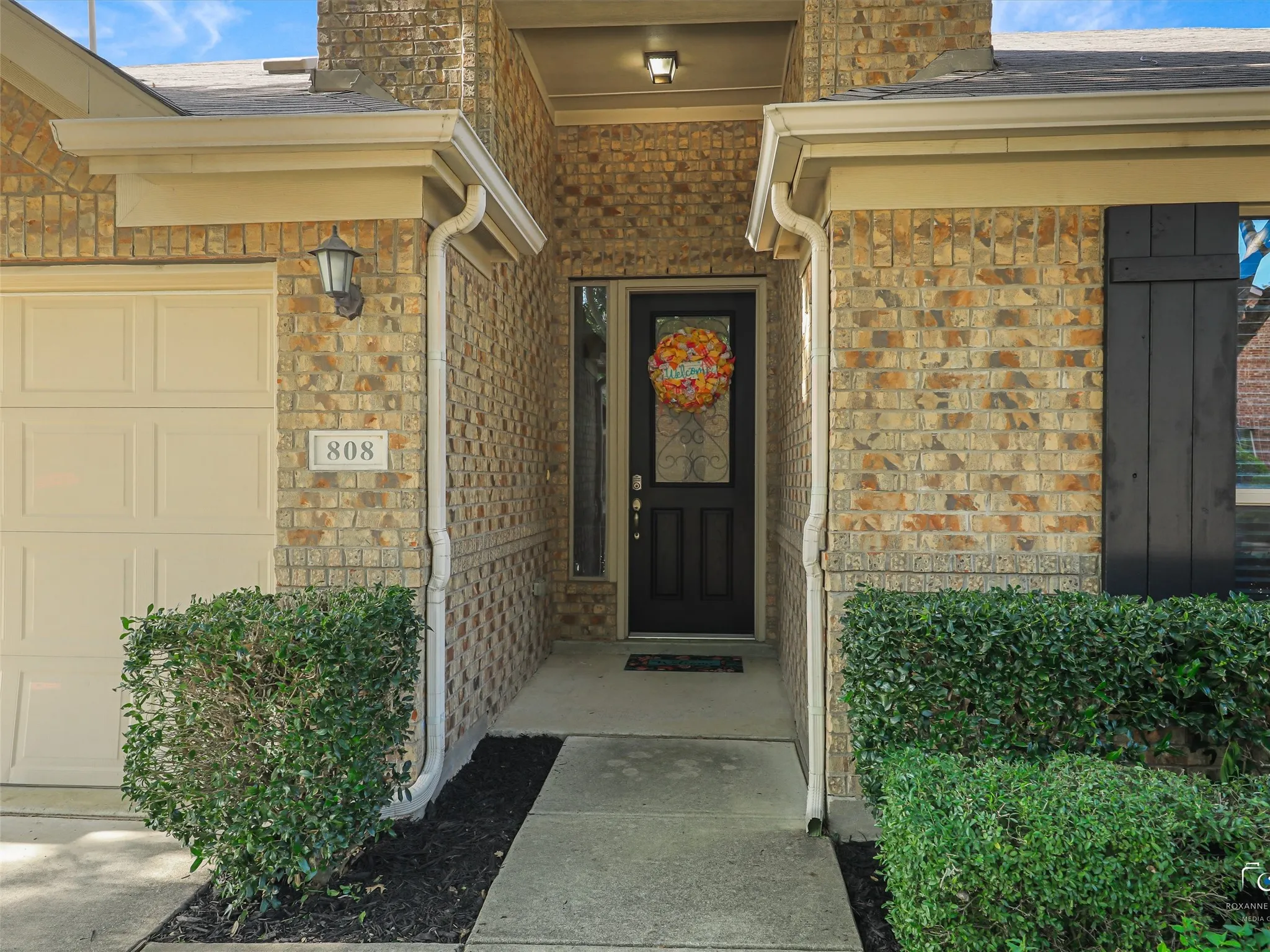 Single Family Residence For Sale in Collin County , 808 Ping Street, Mc Kinney, Texas 75069, 3 Bedroom, 3 Bathroom, 2 Garage spaces, 2,551 Sqft, built in 2013, mls#21291901, Real Estate Agent in Mc Kinney, Homes For Sale in Collin county, Homes For Sale in Mc Kinney, Realtor in Mc Kinney Texas, Real Estate Brokerage Independent Realty Texas, Luminita Cordes Realtor