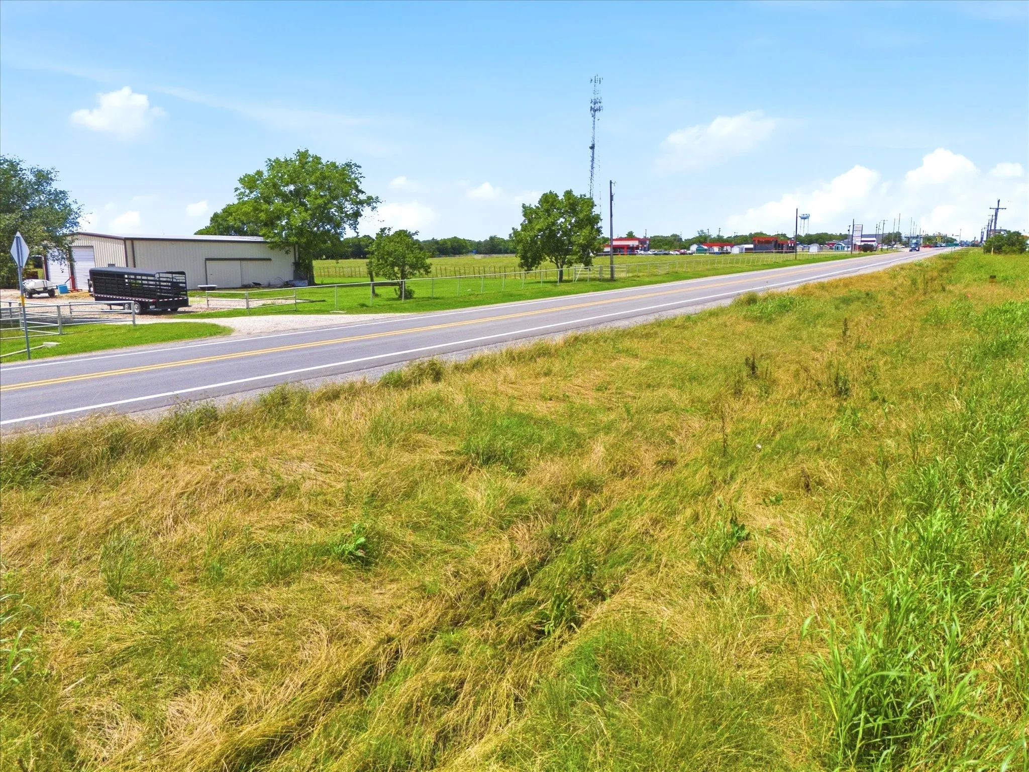 Unimproved Land For Sale in Hunt County , 9135 State Highway 34, Quinlan, Texas 75474, 0, 0, Garage spaces, 0 Sqft, built in 0, Price $1,200,000, mls#21282605, Real Estate Agent in Quinlan, Homes For Sale in Hunt county, Homes For Sale in Quinlan, Realtor in Quinlan Texas, Real Estate Brokerage Independent Realty Texas, Luminita Cordes Realtor
