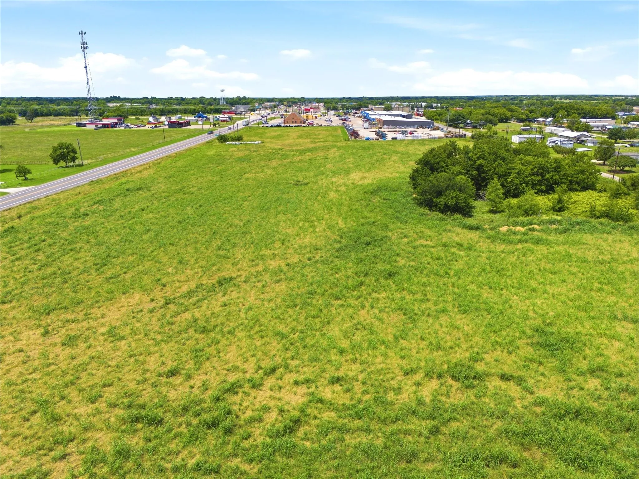 Unimproved Land For Sale in Hunt County , 9135 State Highway 34, Quinlan, Texas 75474, 0, 0, Garage spaces, 0 Sqft, built in 0, Price $1,200,000, mls#21282605, Real Estate Agent in Quinlan, Homes For Sale in Hunt county, Homes For Sale in Quinlan, Realtor in Quinlan Texas, Real Estate Brokerage Independent Realty Texas, Luminita Cordes Realtor