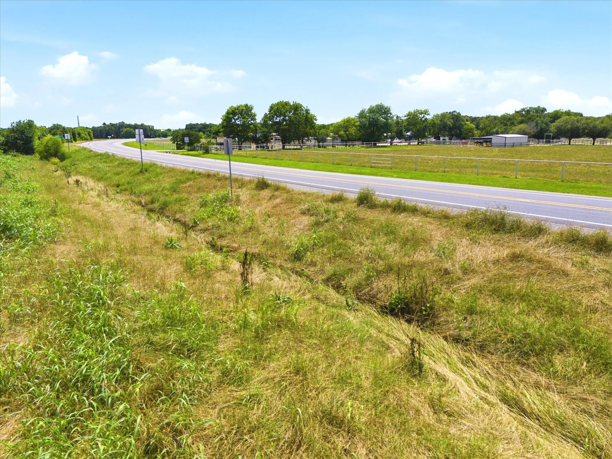 Unimproved Land For Sale in Hunt County , 9135 State Highway 34, Quinlan, Texas 75474, 0, 0, Garage spaces, 0 Sqft, built in 0, Price $1,200,000, mls#21282605, Real Estate Agent in Quinlan, Homes For Sale in Hunt county, Homes For Sale in Quinlan, Realtor in Quinlan Texas, Real Estate Brokerage Independent Realty Texas, Luminita Cordes Realtor