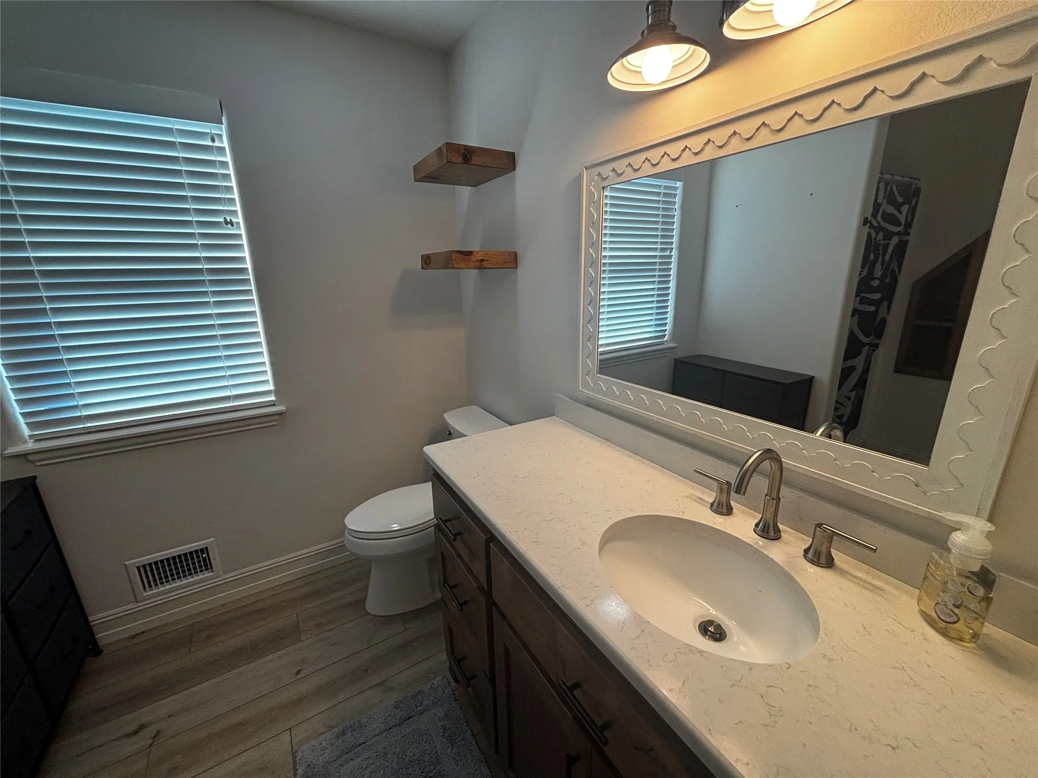 Single Family Residence For Rent in Taylor County , 3002 Legends Trail, Abilene, Texas 79601, 3 Bedroom, 3 Bathroom, 2 Garage spaces, 1,924 Sqft, built in 2019, mls#21298624, Real Estate Agent in Abilene, Homes For Rent in Taylor county, Homes For Rent in Abilene, Realtor in Abilene Texas, Real Estate Brokerage Independent Realty Texas, Luminita Cordes Realtor