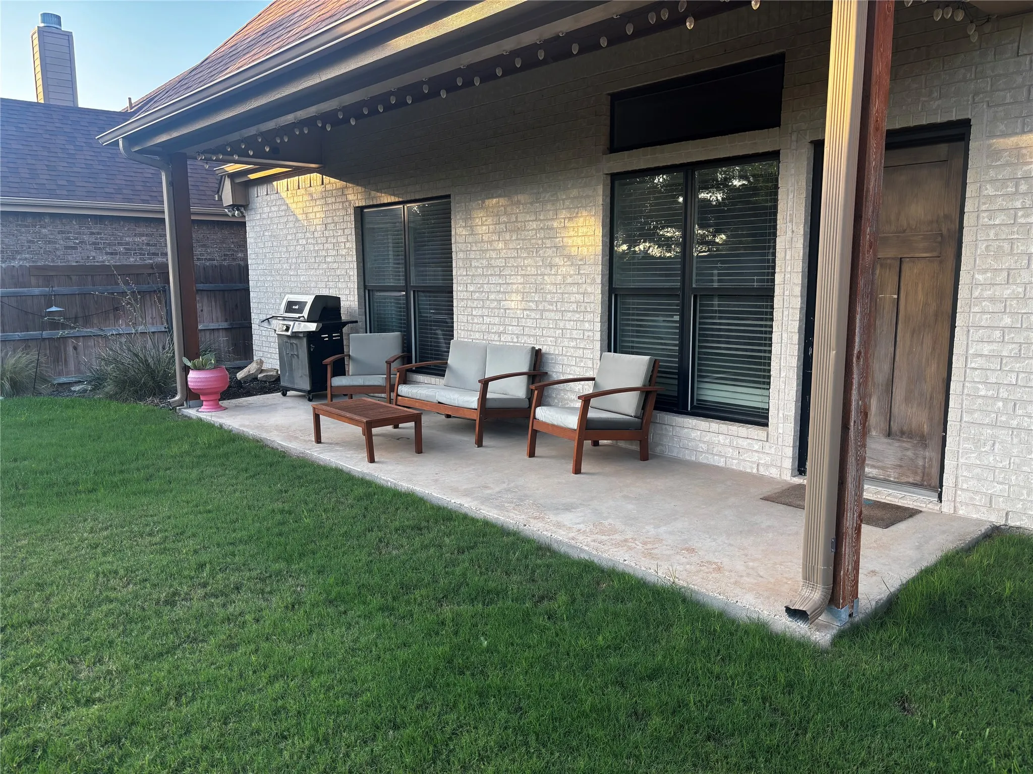 Single Family Residence For Rent in Taylor County , 3002 Legends Trail, Abilene, Texas 79601, 3 Bedroom, 3 Bathroom, 2 Garage spaces, 1,924 Sqft, built in 2019, mls#21298624, Real Estate Agent in Abilene, Homes For Rent in Taylor county, Homes For Rent in Abilene, Realtor in Abilene Texas, Real Estate Brokerage Independent Realty Texas, Luminita Cordes Realtor