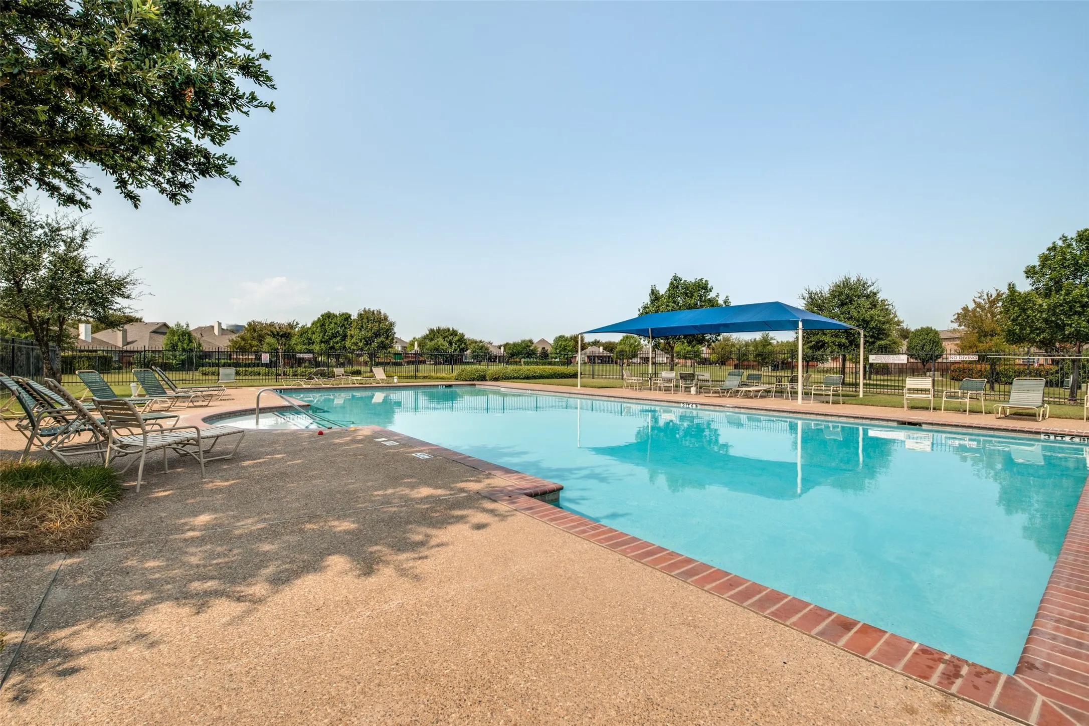 Community pool
