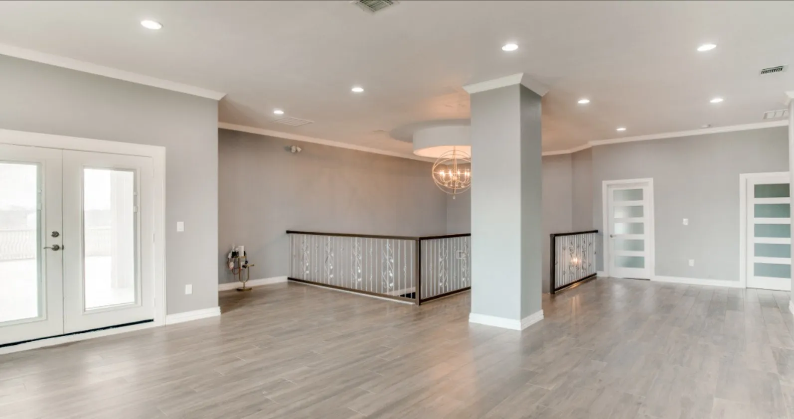 Single Family Residence For Sale in Johnson County , 2532 S Highway 171, Cleburne, Texas 76031, 4 Bedrooms, 5 Bathrooms, Garage spaces, 4,625 Sqft, built in 2019, Price $3,249,000, mls#21298642, Real Estate Agent in Cleburne, Homes For Sale in Johnson county, Homes For Sale in Cleburne, Realtor in Cleburne Texas, Real Estate Brokerage Independent Realty Texas, Luminita Cordes Realtor