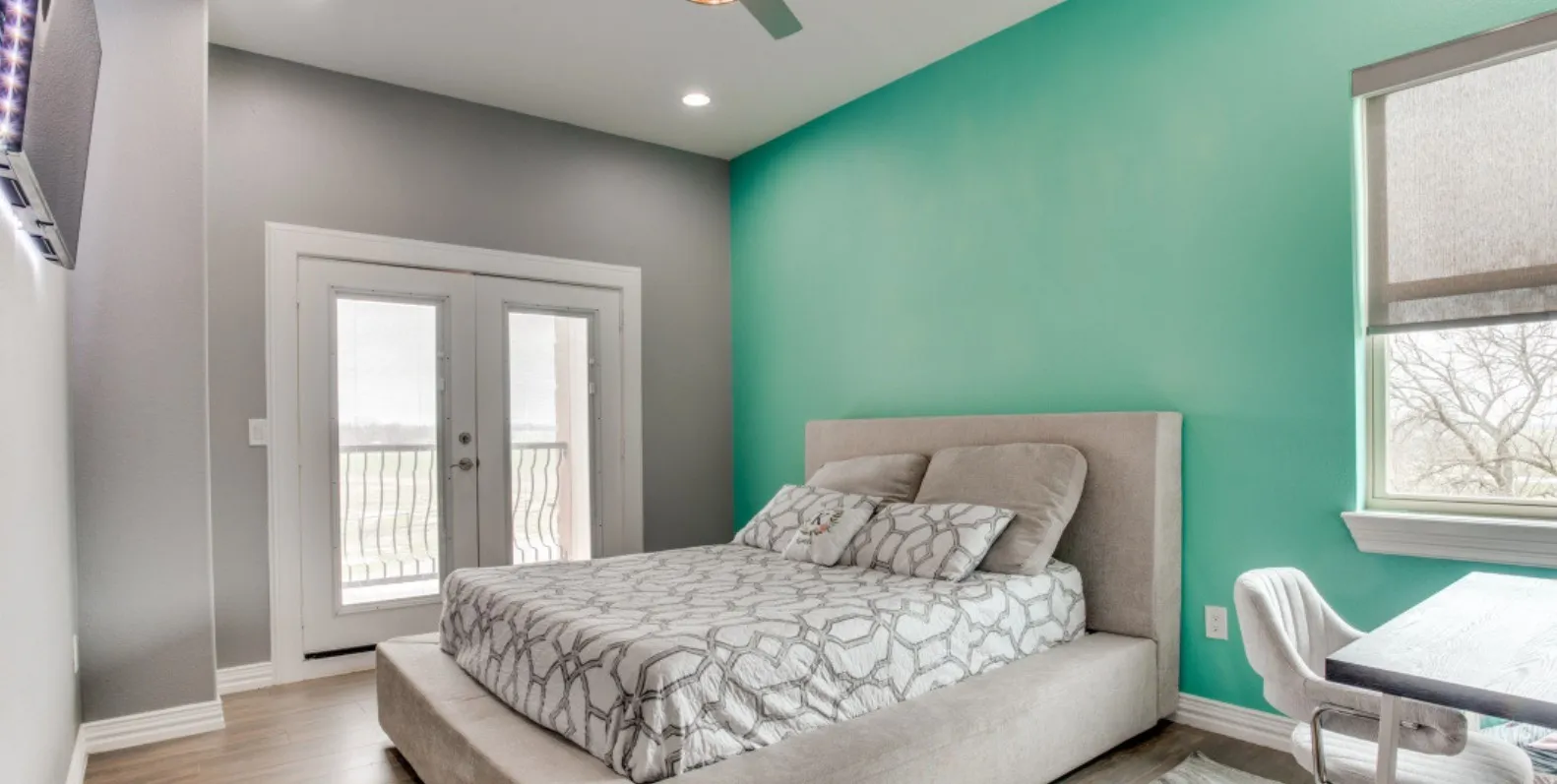 Single Family Residence For Sale in Johnson County , 2532 S Highway 171, Cleburne, Texas 76031, 4 Bedrooms, 5 Bathrooms, Garage spaces, 4,625 Sqft, built in 2019, Price $3,249,000, mls#21298642, Real Estate Agent in Cleburne, Homes For Sale in Johnson county, Homes For Sale in Cleburne, Realtor in Cleburne Texas, Real Estate Brokerage Independent Realty Texas, Luminita Cordes Realtor