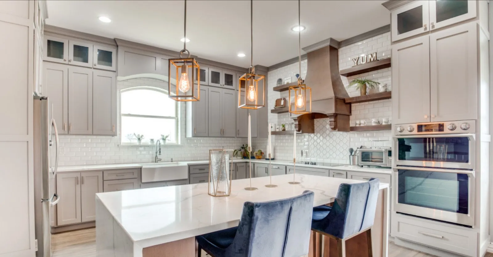 Single Family Residence For Sale in Johnson County , 2532 S Highway 171, Cleburne, Texas 76031, 4 Bedrooms, 5 Bathrooms, Garage spaces, 4,625 Sqft, built in 2019, Price $3,249,000, mls#21298642, Real Estate Agent in Cleburne, Homes For Sale in Johnson county, Homes For Sale in Cleburne, Realtor in Cleburne Texas, Real Estate Brokerage Independent Realty Texas, Luminita Cordes Realtor
