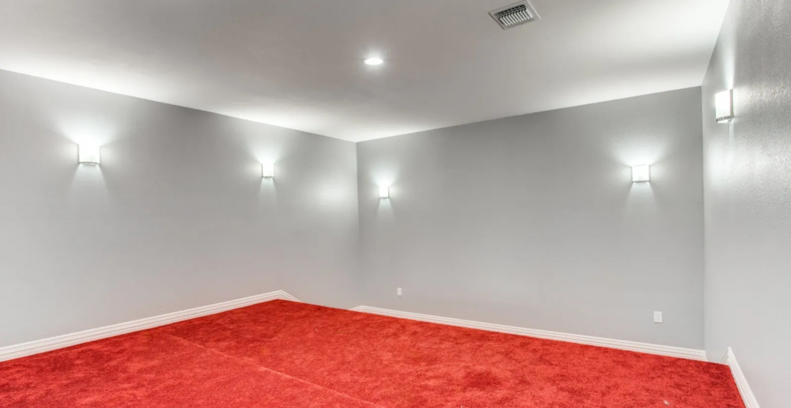 Single Family Residence For Sale in Johnson County , 2532 S Highway 171, Cleburne, Texas 76031, 4 Bedrooms, 5 Bathrooms, Garage spaces, 4,625 Sqft, built in 2019, Price $3,249,000, mls#21298642, Real Estate Agent in Cleburne, Homes For Sale in Johnson county, Homes For Sale in Cleburne, Realtor in Cleburne Texas, Real Estate Brokerage Independent Realty Texas, Luminita Cordes Realtor