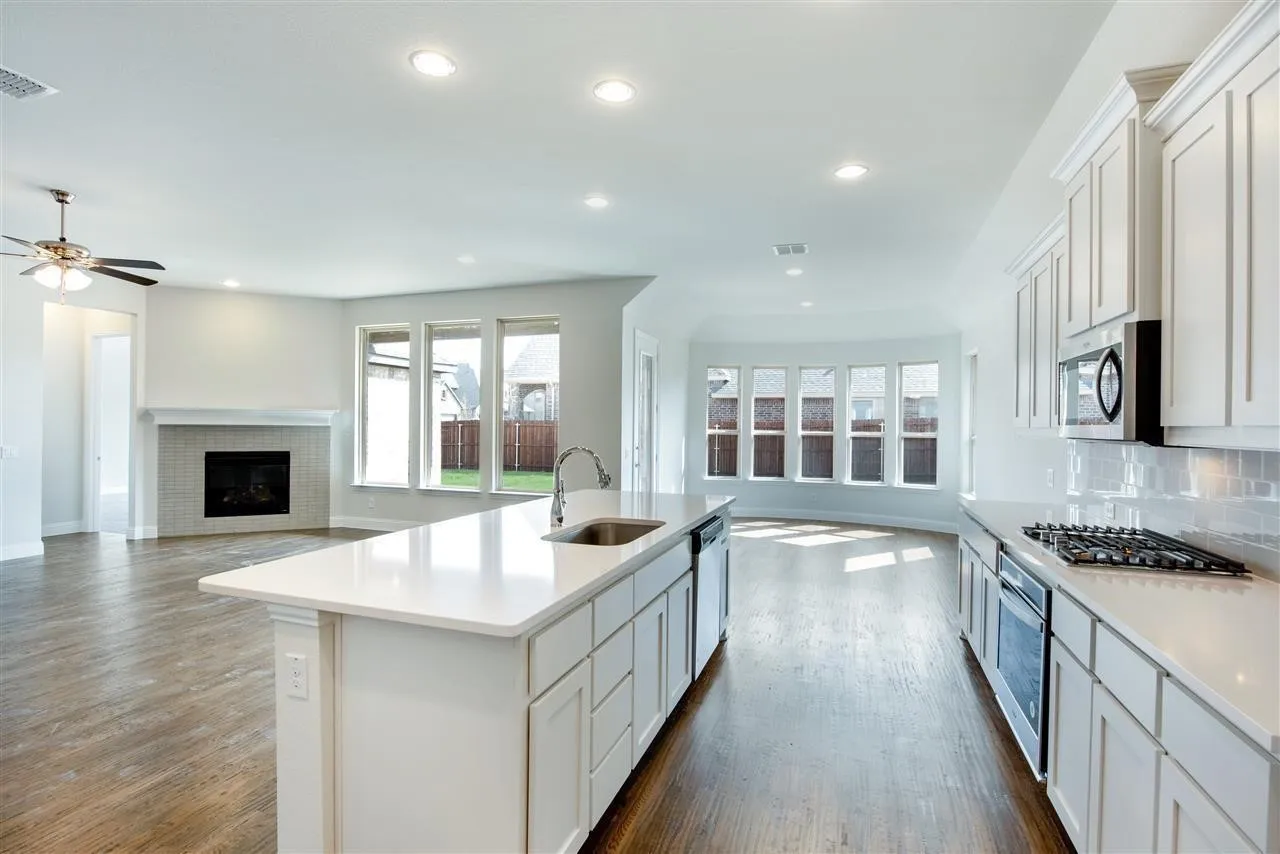 Single Family Residence For Rent in Collin County , 4422 Juniper, Melissa, Texas 75454, 3 Bedroom, 2 Bathroom, 2 Garage spaces, 2,222 Sqft, built in 2020, mls#21298647, Real Estate Agent in Melissa, Homes For Rent in Collin county, Homes For Rent in Melissa, Realtor in Melissa Texas, Real Estate Brokerage Independent Realty Texas, Luminita Cordes Realtor