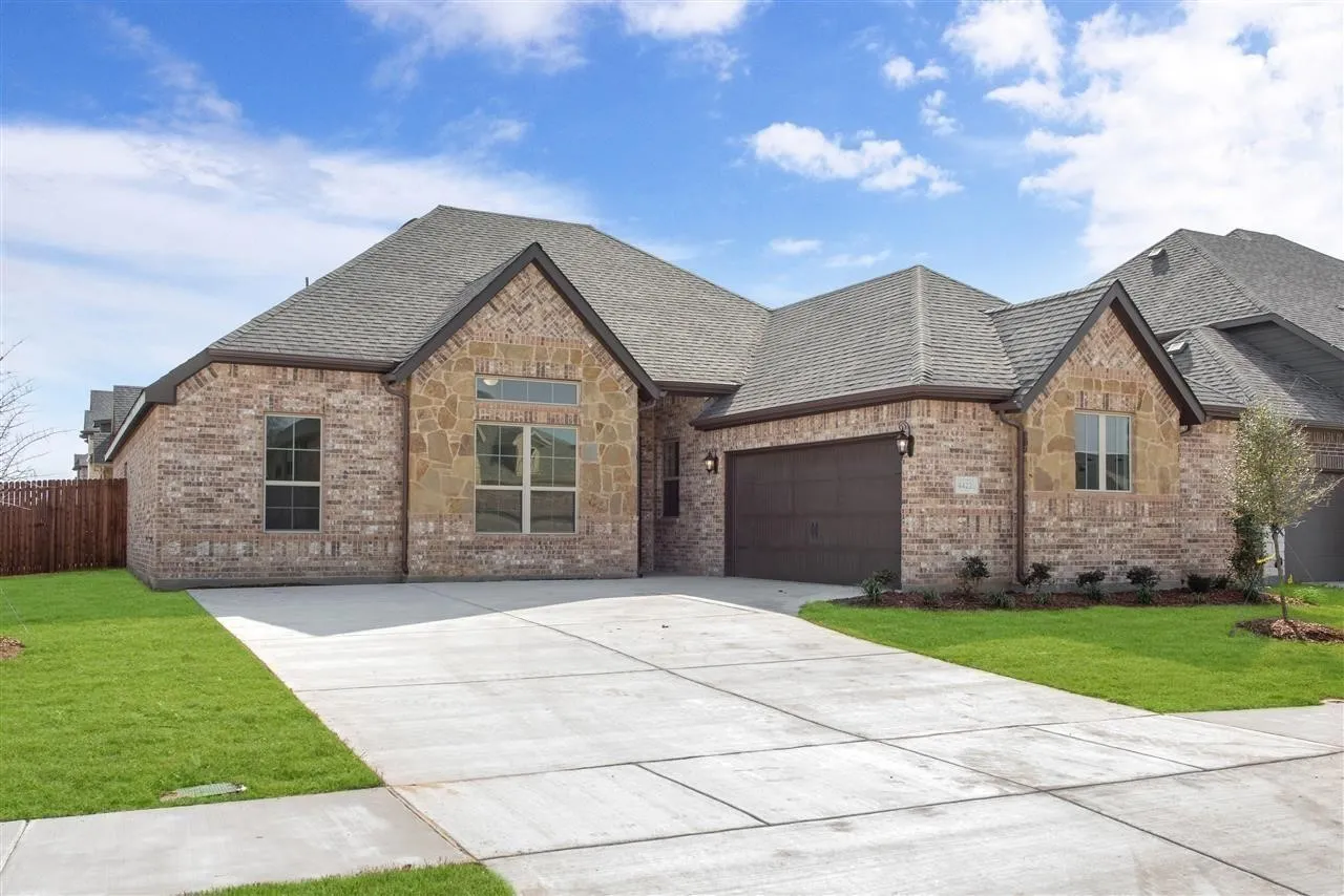 Single Family Residence For Rent in Collin County , 4422 Juniper, Melissa, Texas 75454, 3 Bedroom, 2 Bathroom, 2 Garage spaces, 2,222 Sqft, built in 2020, mls#21298647, Real Estate Agent in Melissa, Homes For Rent in Collin county, Homes For Rent in Melissa, Realtor in Melissa Texas, Real Estate Brokerage Independent Realty Texas, Luminita Cordes Realtor