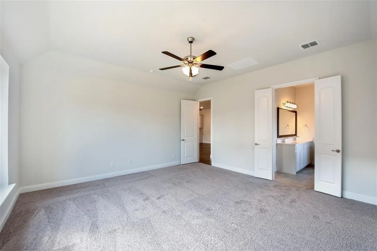 Single Family Residence For Rent in Collin County , 4422 Juniper, Melissa, Texas 75454, 3 Bedroom, 2 Bathroom, 2 Garage spaces, 2,222 Sqft, built in 2020, mls#21298647, Real Estate Agent in Melissa, Homes For Rent in Collin county, Homes For Rent in Melissa, Realtor in Melissa Texas, Real Estate Brokerage Independent Realty Texas, Luminita Cordes Realtor