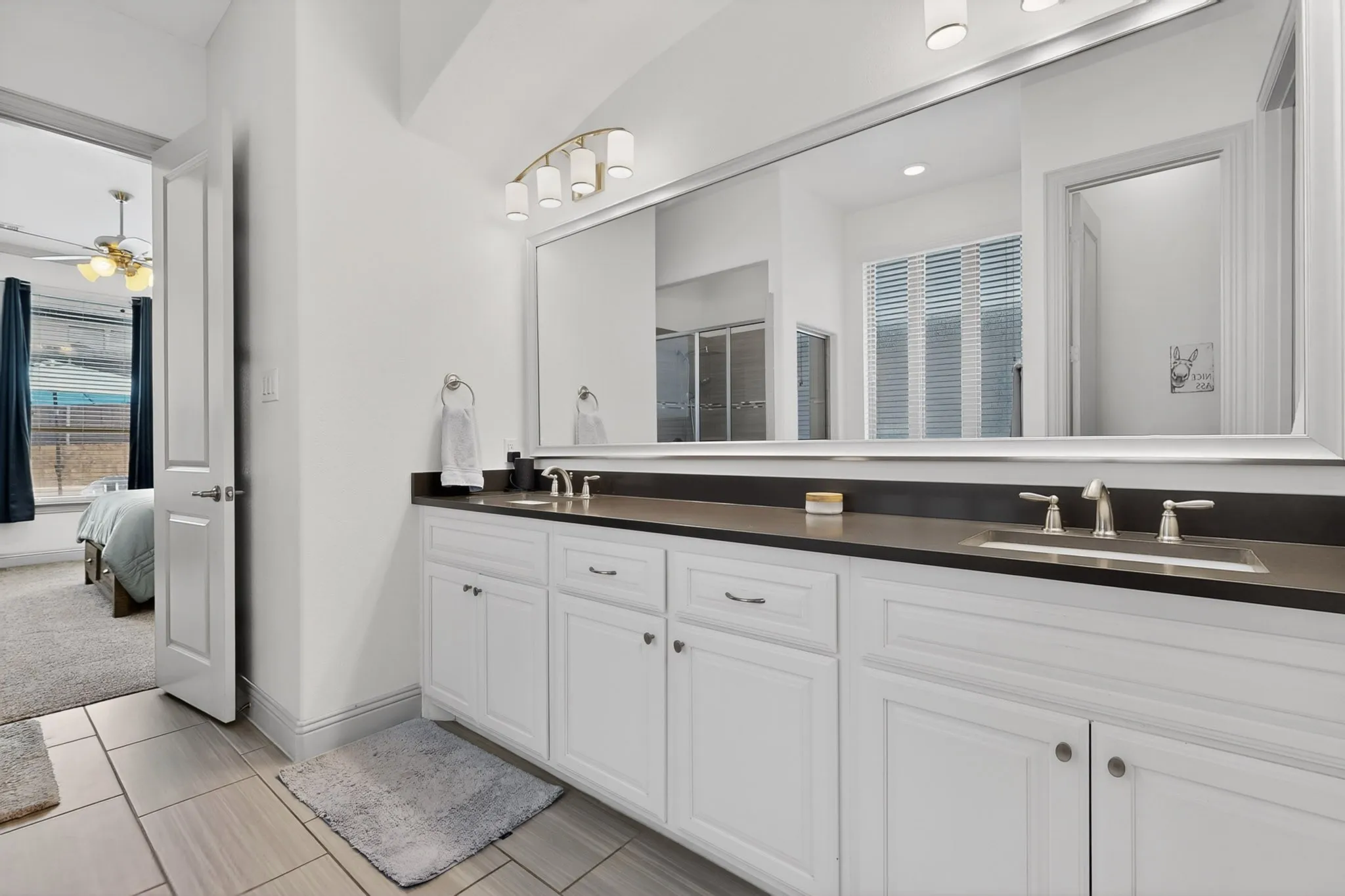 Single Family Residence For Sale in Denton County , 428 Balmora Way, Roanoke, Texas 76262, 3 Bedroom, 3 Bathroom, 2 Garage spaces, 2,333 Sqft, built in 2017, mls#21298516, Real Estate Agent in Roanoke, Homes For Sale in Denton county, Homes For Sale in Roanoke, Realtor in Roanoke Texas, Real Estate Brokerage Independent Realty Texas, Luminita Cordes Realtor