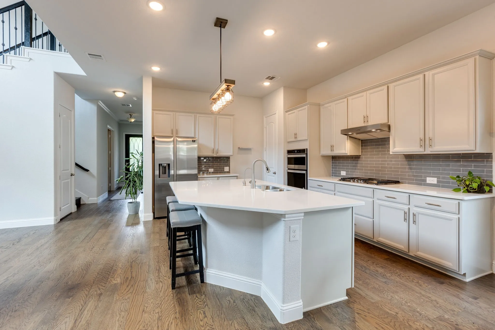 Single Family Residence For Rent in Collin County , 5605 Acoma Lane, Mc Kinney, Texas 75070, 4 Bedroom, 3 Bathroom, Garage spaces, 2,837 Sqft, built in 2020, mls#21298558, Real Estate Agent in Mc Kinney, Homes For Rent in Collin county, Homes For Rent in Mc Kinney, Realtor in Mc Kinney Texas, Real Estate Brokerage Independent Realty Texas, Luminita Cordes Realtor