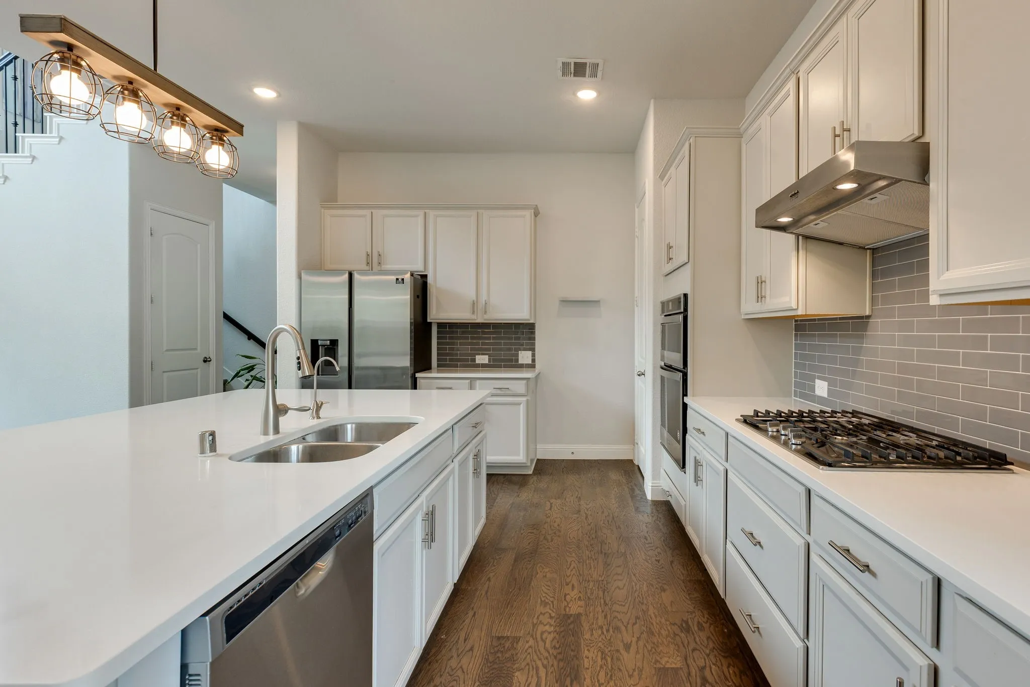 Single Family Residence For Rent in Collin County , 5605 Acoma Lane, Mc Kinney, Texas 75070, 4 Bedroom, 3 Bathroom, Garage spaces, 2,837 Sqft, built in 2020, mls#21298558, Real Estate Agent in Mc Kinney, Homes For Rent in Collin county, Homes For Rent in Mc Kinney, Realtor in Mc Kinney Texas, Real Estate Brokerage Independent Realty Texas, Luminita Cordes Realtor