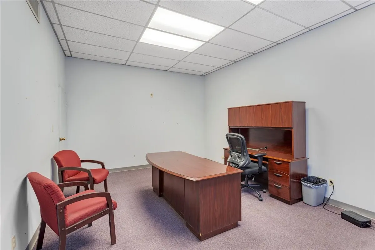 Office For Sale in Lamar County , 1485 N Main Street, Paris, Texas 75460, 0, 0, Garage spaces, 0 Sqft, built in 1950, Price $515,000, mls#21298675, Real Estate Agent in Paris, Homes For Sale in Lamar county, Homes For Sale in Paris, Realtor in Paris Texas, Real Estate Brokerage Independent Realty Texas, Luminita Cordes Realtor