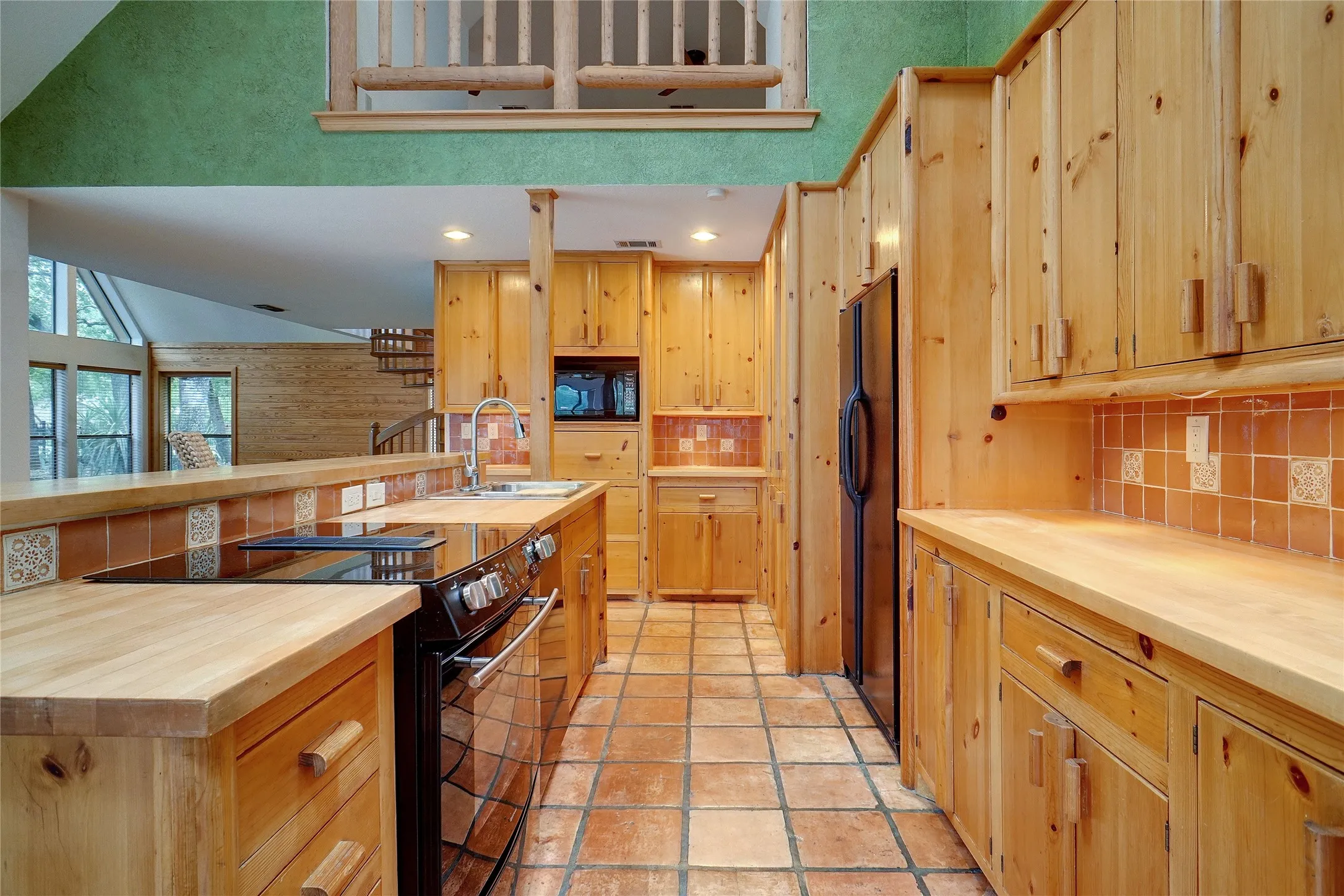 Single Family Residence For Rent in Tarrant County , 2923 Peninsula Drive, Grapevine, Texas 76051, 3 Bedroom, 2 Bathroom, Garage spaces, 3,002 Sqft, built in 1985, mls#21291843, Real Estate Agent in Grapevine, Homes For Rent in Tarrant county, Homes For Rent in Grapevine, Realtor in Grapevine Texas, Real Estate Brokerage Independent Realty Texas, Luminita Cordes Realtor