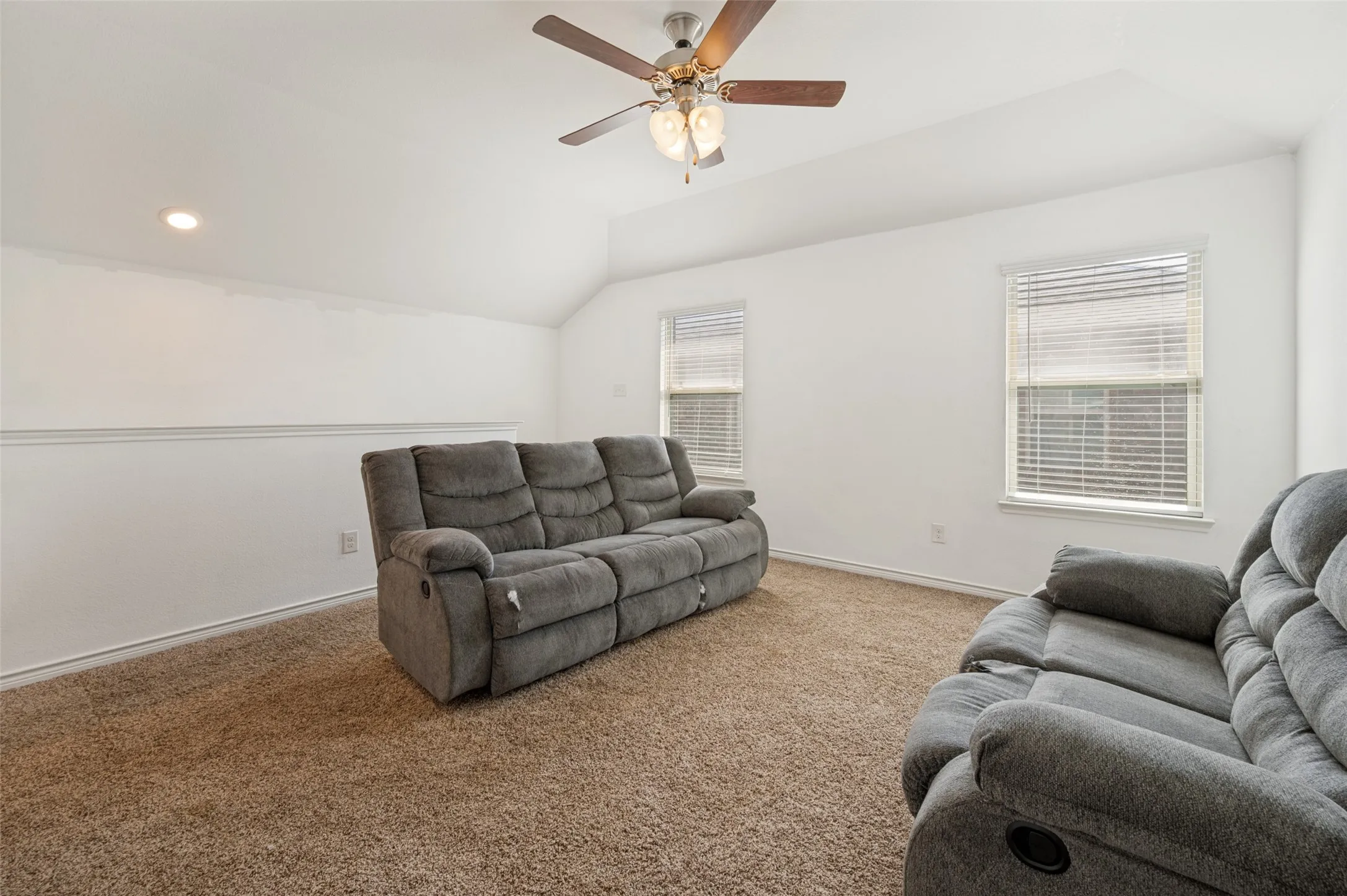 Single Family Residence For Sale in Denton County , 6301 Cheshire Street, Celina, Texas 76227, 4 Bedroom, 3 Bathroom, 2 Garage spaces, 2,524 Sqft, built in 2018, mls#21298712, Real Estate Agent in Celina, Homes For Sale in Denton county, Homes For Sale in Celina, Realtor in Celina Texas, Real Estate Brokerage Independent Realty Texas, Luminita Cordes Realtor