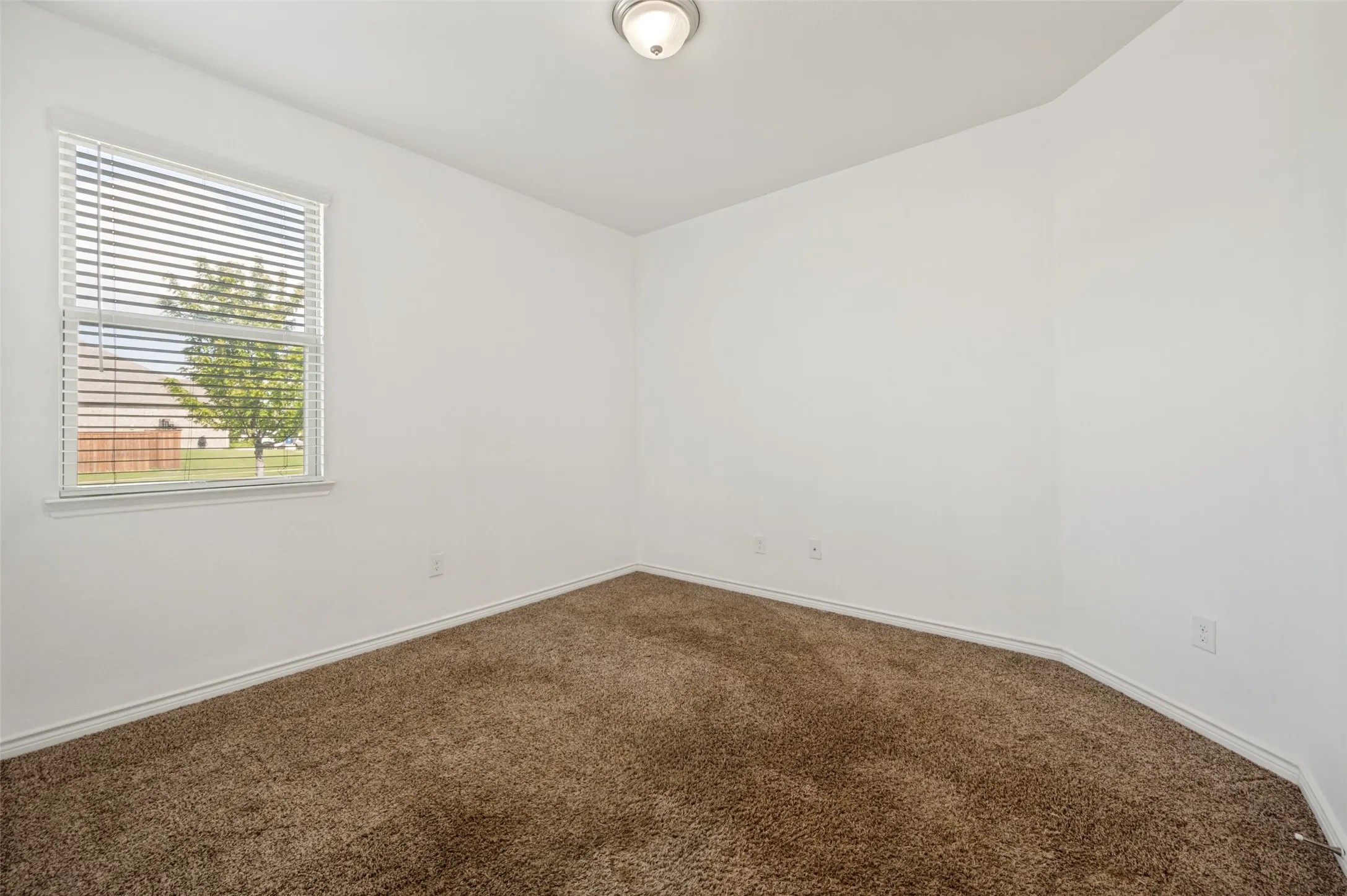 Single Family Residence For Sale in Denton County , 6301 Cheshire Street, Celina, Texas 76227, 4 Bedroom, 3 Bathroom, 2 Garage spaces, 2,524 Sqft, built in 2018, mls#21298712, Real Estate Agent in Celina, Homes For Sale in Denton county, Homes For Sale in Celina, Realtor in Celina Texas, Real Estate Brokerage Independent Realty Texas, Luminita Cordes Realtor