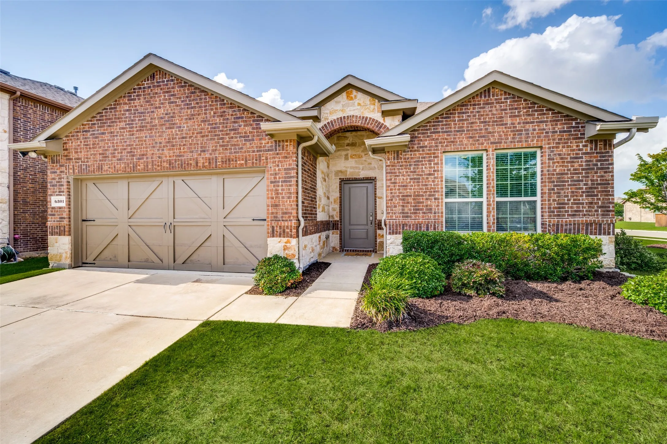 Single Family Residence For Sale in Denton County , 6301 Cheshire Street, Celina, Texas 76227, 4 Bedroom, 3 Bathroom, 2 Garage spaces, 2,524 Sqft, built in 2018, mls#21298712, Real Estate Agent in Celina, Homes For Sale in Denton county, Homes For Sale in Celina, Realtor in Celina Texas, Real Estate Brokerage Independent Realty Texas, Luminita Cordes Realtor