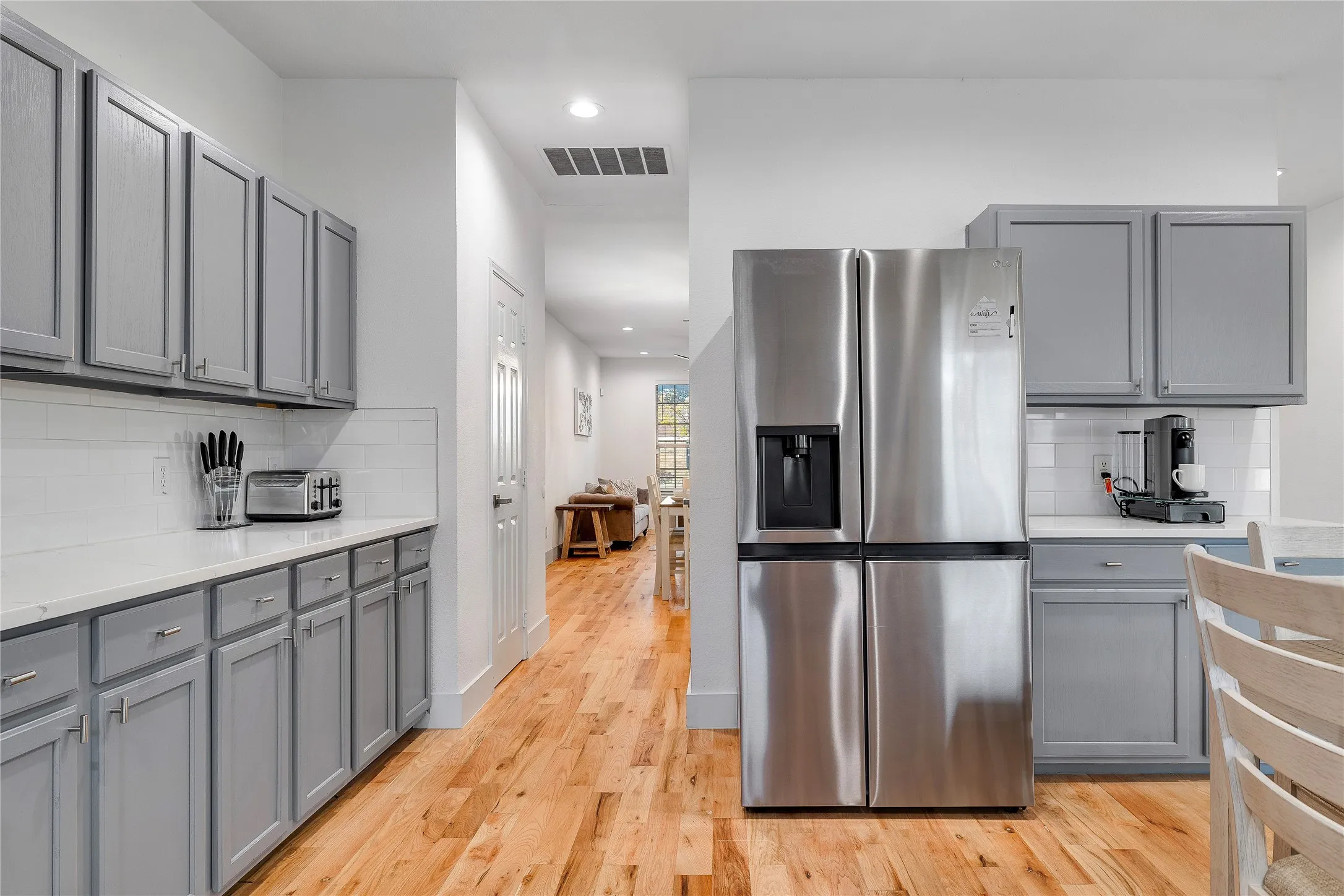 Single Family Residence For Sale in Rockwall County , 3869 Pinebluff Lane, Rockwall, Texas 75032, 5 Bedroom, 3 Bathroom, 2 Garage spaces, 3,304 Sqft, built in 2002, mls#21298736, Real Estate Agent in Rockwall, Homes For Sale in Rockwall county, Homes For Sale in Rockwall, Realtor in Rockwall Texas, Real Estate Brokerage Independent Realty Texas, Luminita Cordes Realtor