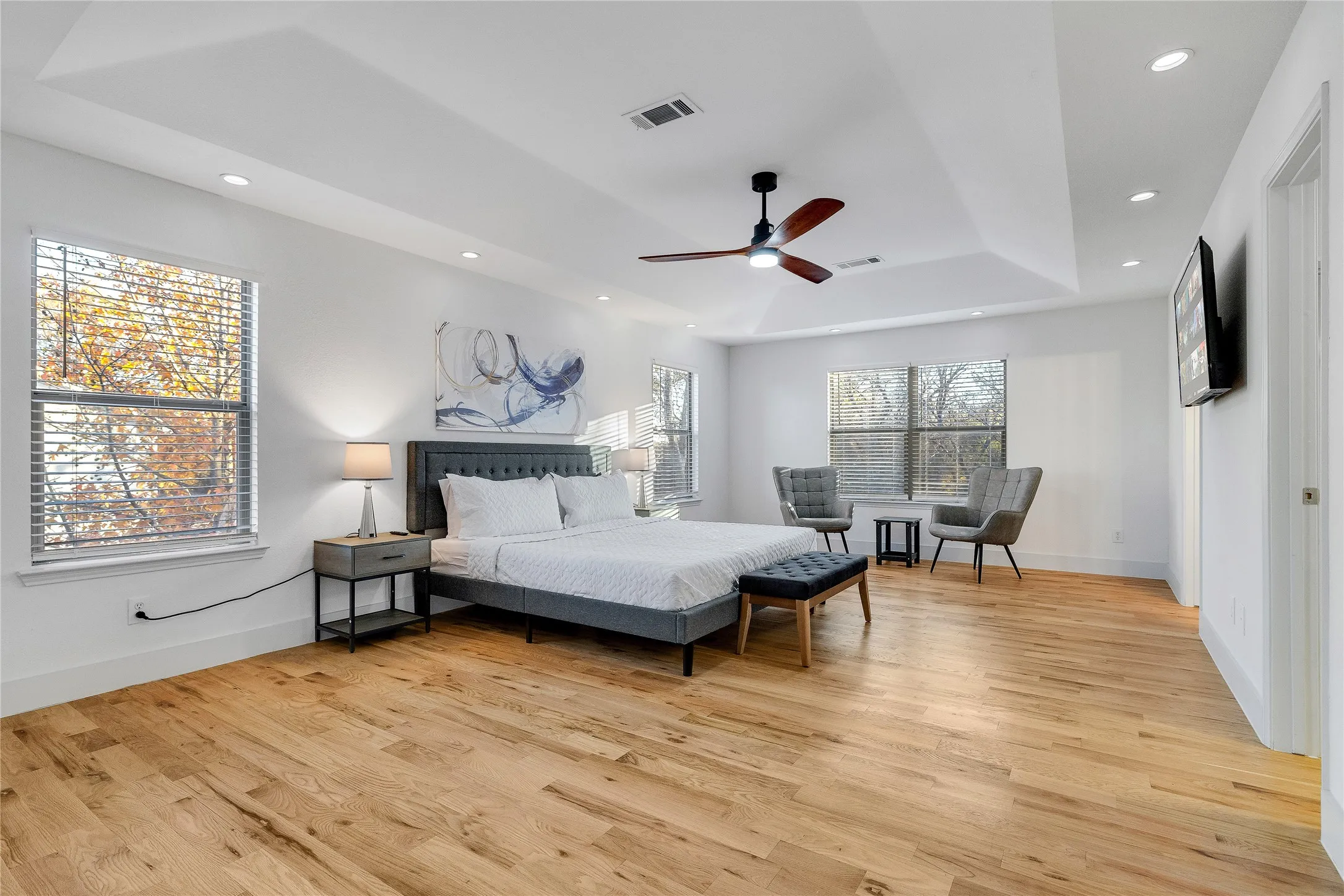 Single Family Residence For Sale in Rockwall County , 3869 Pinebluff Lane, Rockwall, Texas 75032, 5 Bedroom, 3 Bathroom, 2 Garage spaces, 3,304 Sqft, built in 2002, mls#21298736, Real Estate Agent in Rockwall, Homes For Sale in Rockwall county, Homes For Sale in Rockwall, Realtor in Rockwall Texas, Real Estate Brokerage Independent Realty Texas, Luminita Cordes Realtor