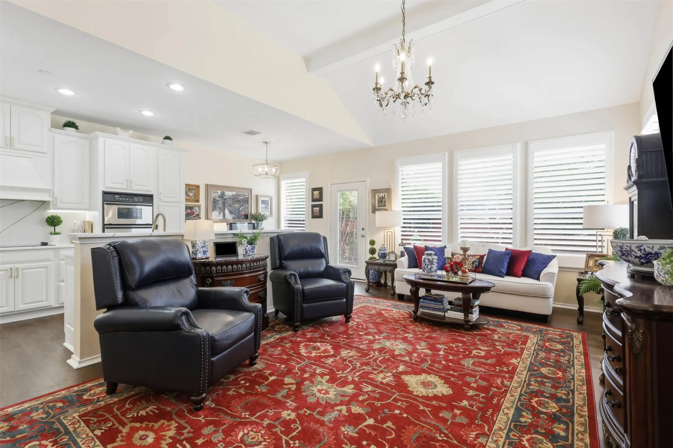Townhouse For Sale in Collin County , 9825 Spire Lane, Plano, Texas 75025, 2 Bedroom, 2 Bathroom, 2 Garage spaces, 1,976 Sqft, built in 2001, mls#21294506, Real Estate Agent in Plano, Homes For Sale in Collin county, Homes For Sale in Plano, Realtor in Plano Texas, Real Estate Brokerage Independent Realty Texas, Luminita Cordes Realtor