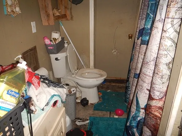 Single Family Residence For Sale in Mc Lennan County , 319 Church Avenue, Waco, Texas 76706, 3 Bedroom, 2 Bathroom, Garage spaces, 1,644 Sqft, built in 1950, mls#21297915, Real Estate Agent in Waco, Homes For Sale in Mc Lennan county, Homes For Sale in Waco, Realtor in Waco Texas, Real Estate Brokerage Independent Realty Texas, Luminita Cordes Realtor