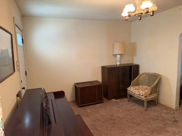 Single Family Residence For Sale in Dallas County , 319 Avenue J, Dallas, Texas 75203, 2 Bedroom, 1 Bathroom, 1 Garage spaces, 784 Sqft, built in 1940, mls#21298308, Real Estate Agent in Dallas, Homes For Sale in Dallas county, Homes For Sale in Dallas, Realtor in Dallas Texas, Real Estate Brokerage Independent Realty Texas, Luminita Cordes Realtor