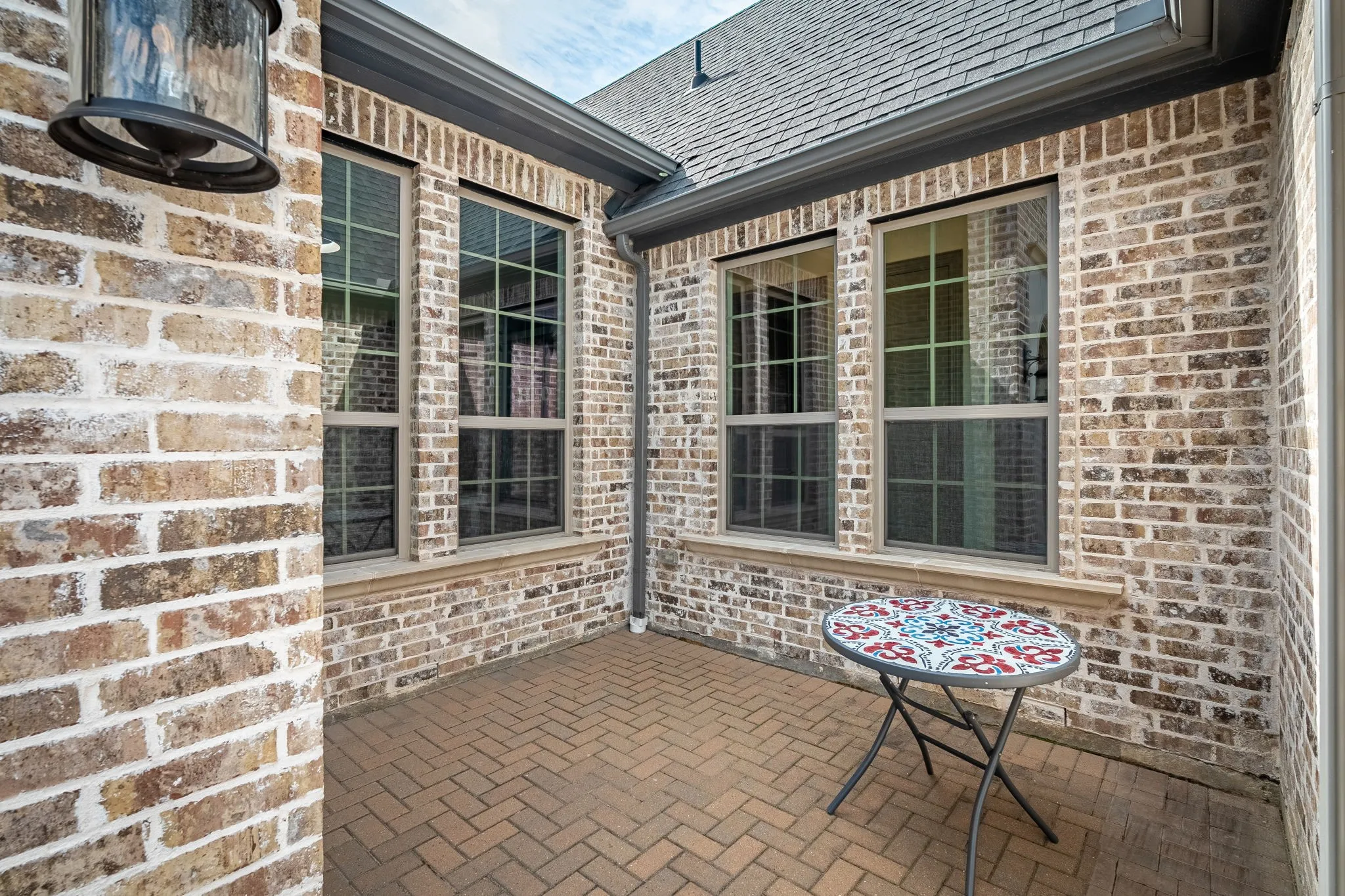 Front Sitting Area